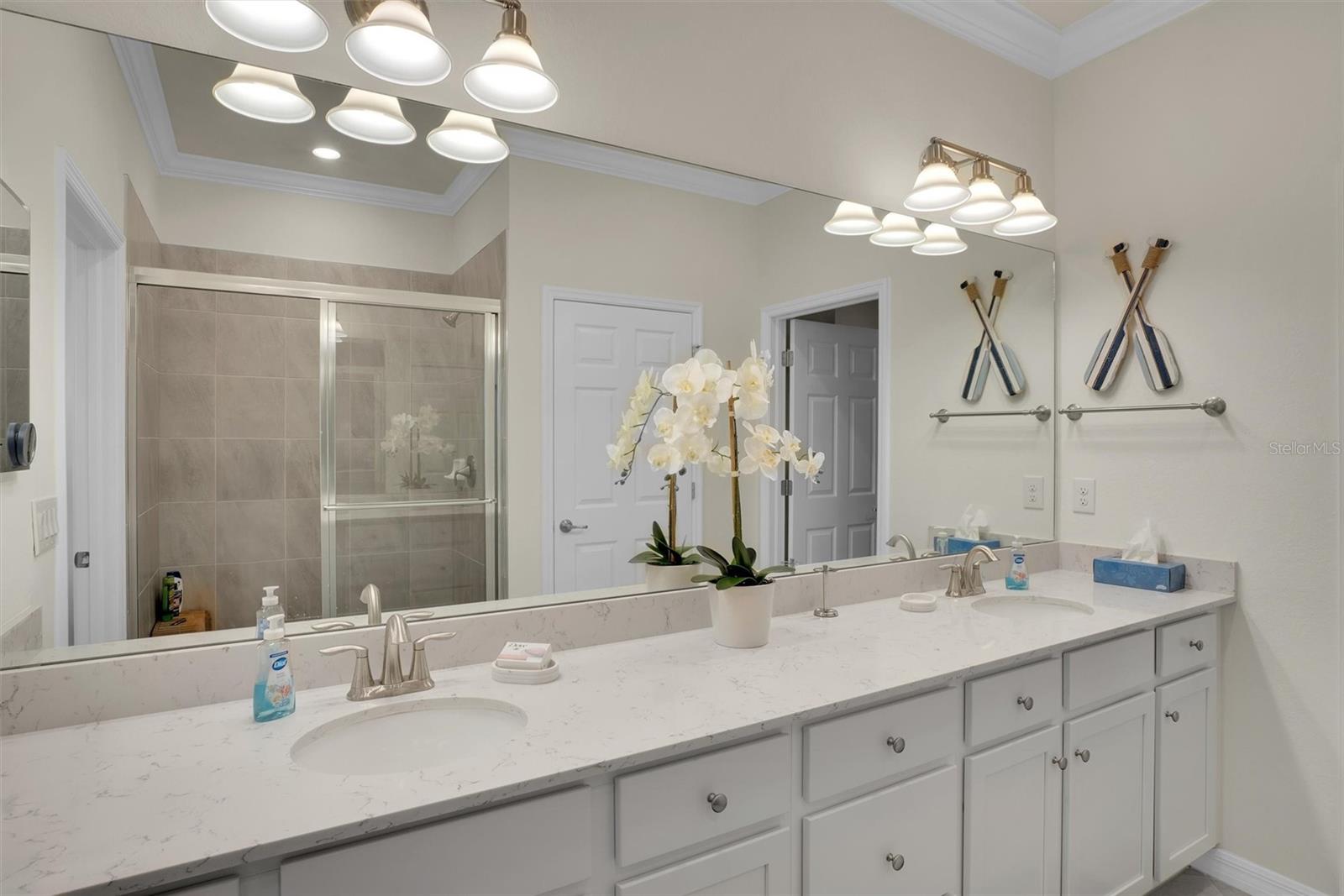 10042 CROOKED CREEK DR #203 — photo 18