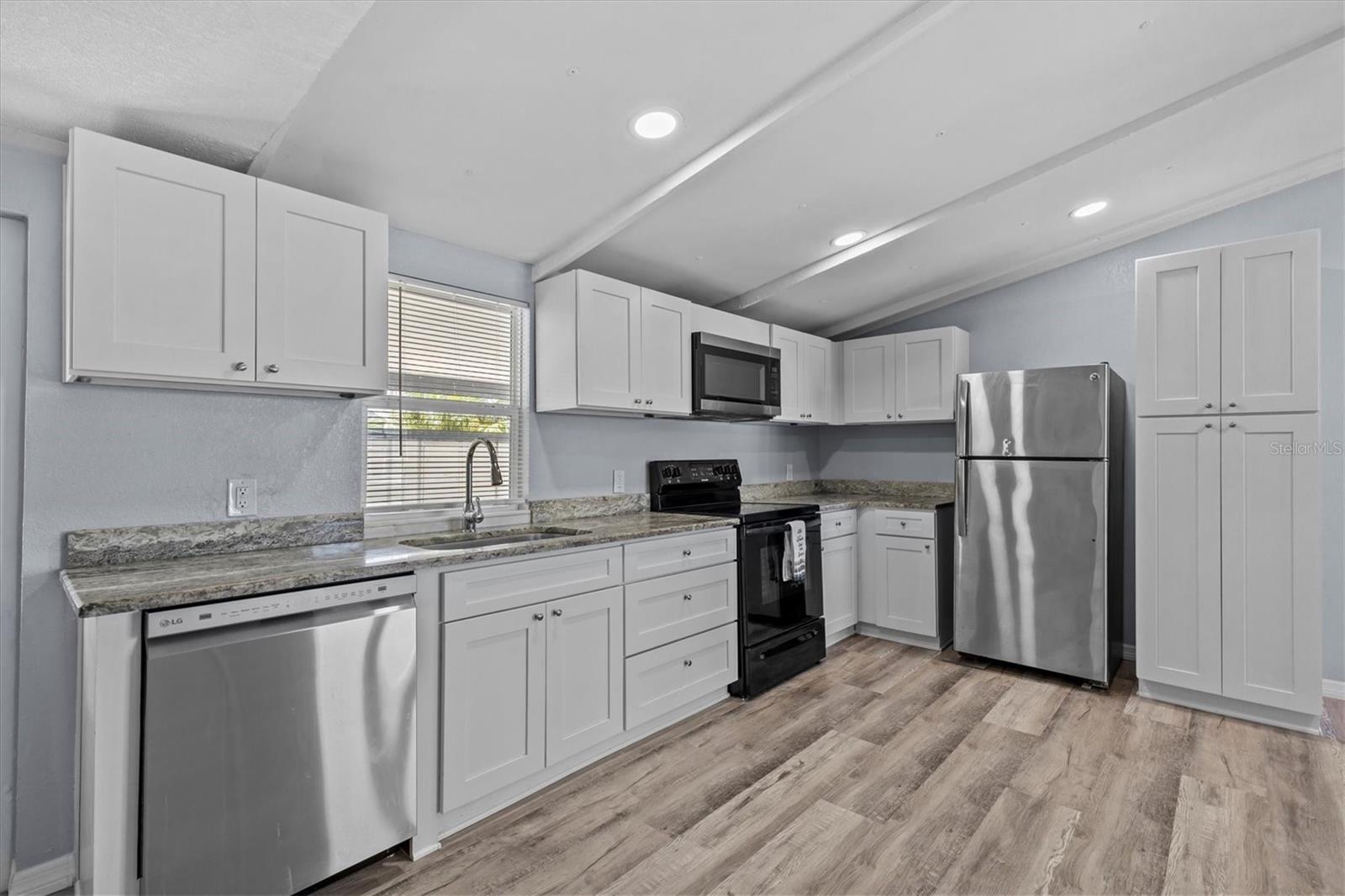 13147 CABIN CT — photo 13