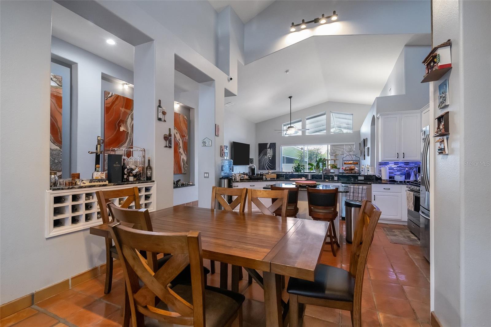 10327 MEADOW CROSSING DR — photo 9