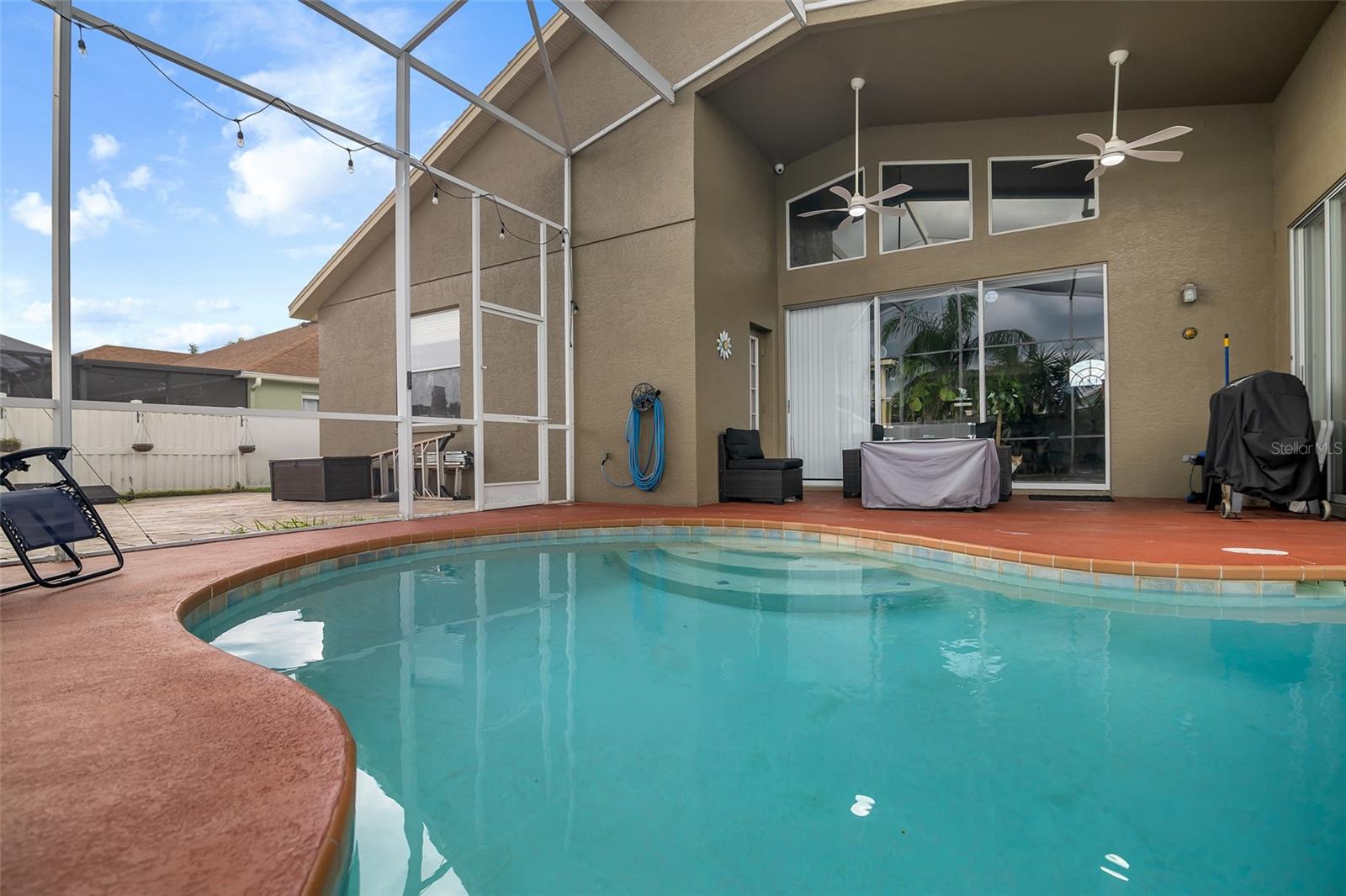10327 MEADOW CROSSING DR — photo 3