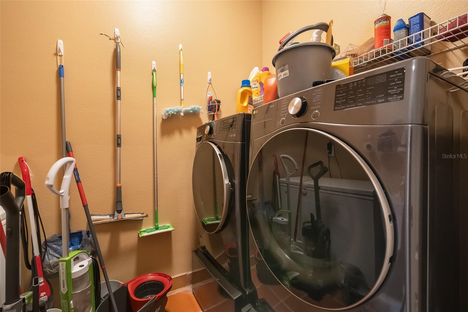10327 MEADOW CROSSING DR — photo 23
