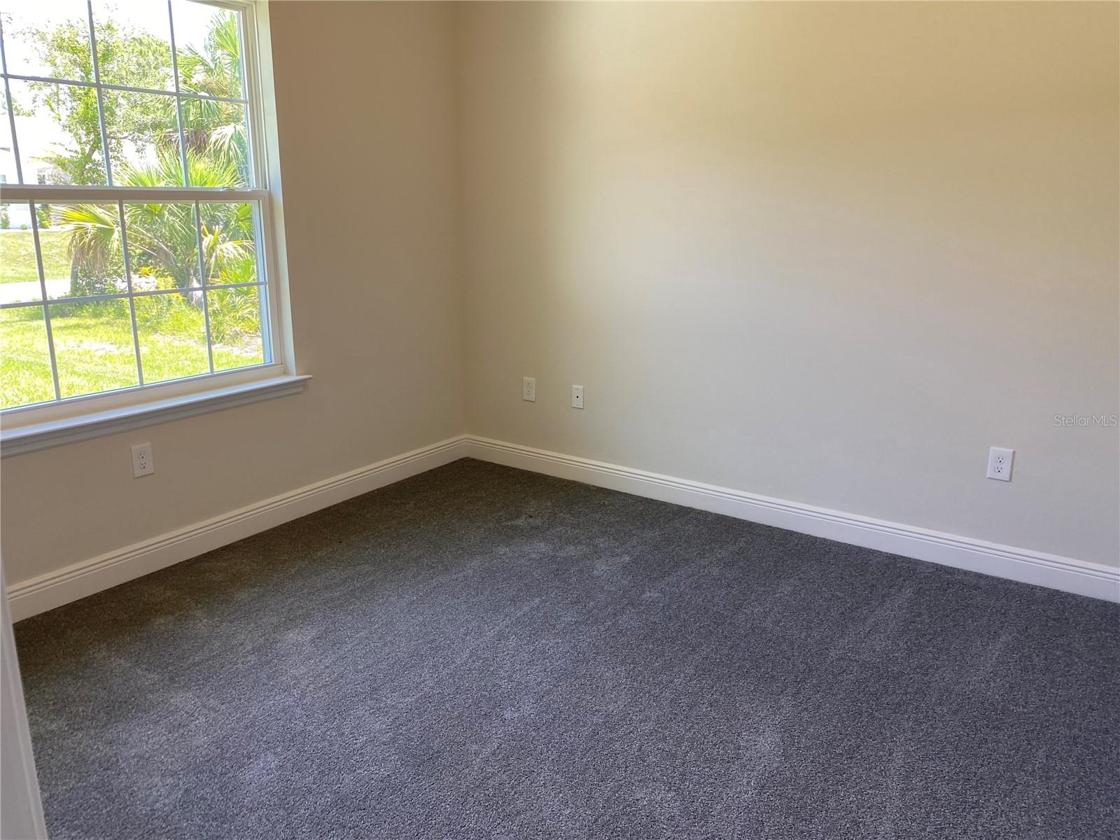 2139 GASCOM ST — photo 9