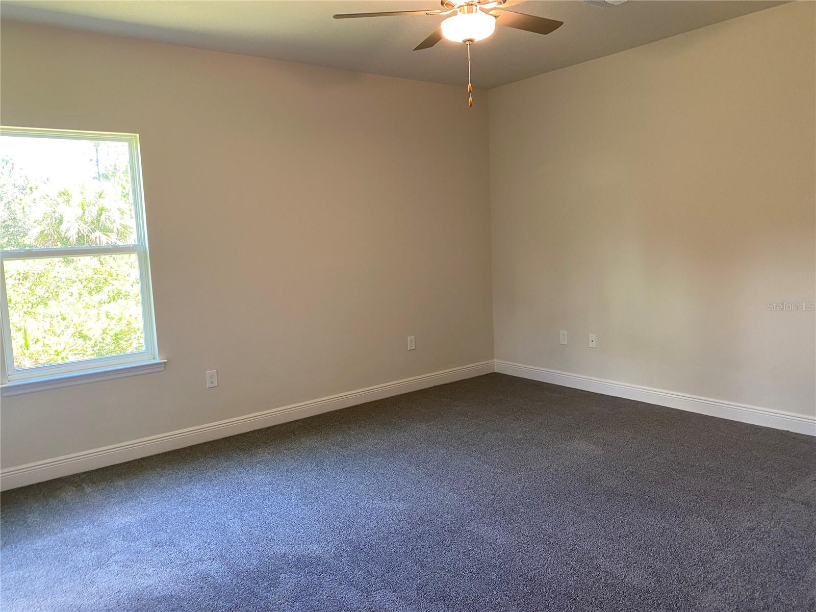 2139 GASCOM ST — photo 4