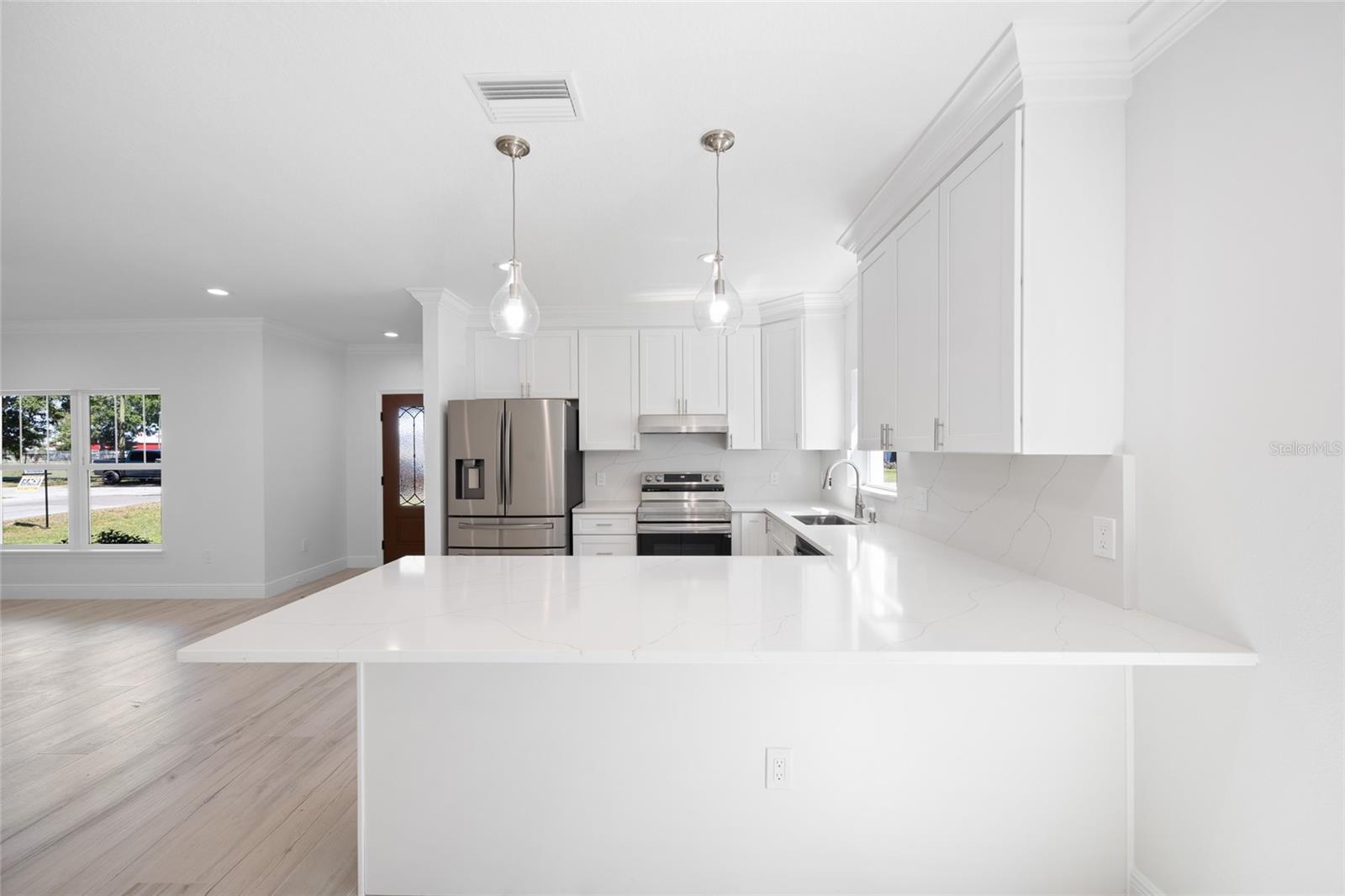 25 EDWARDS ST — photo 11