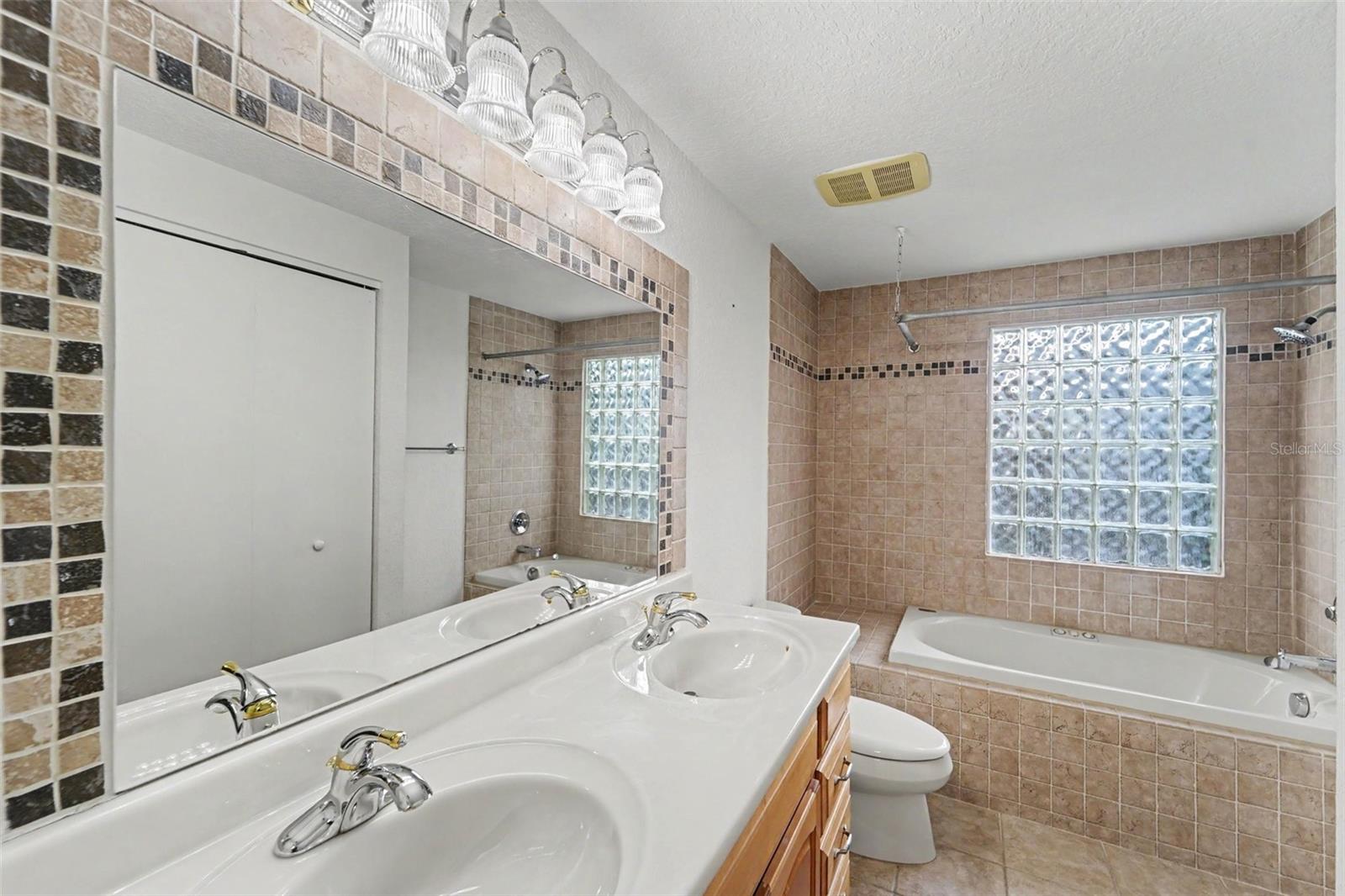 2057 BRENT PL — photo 18