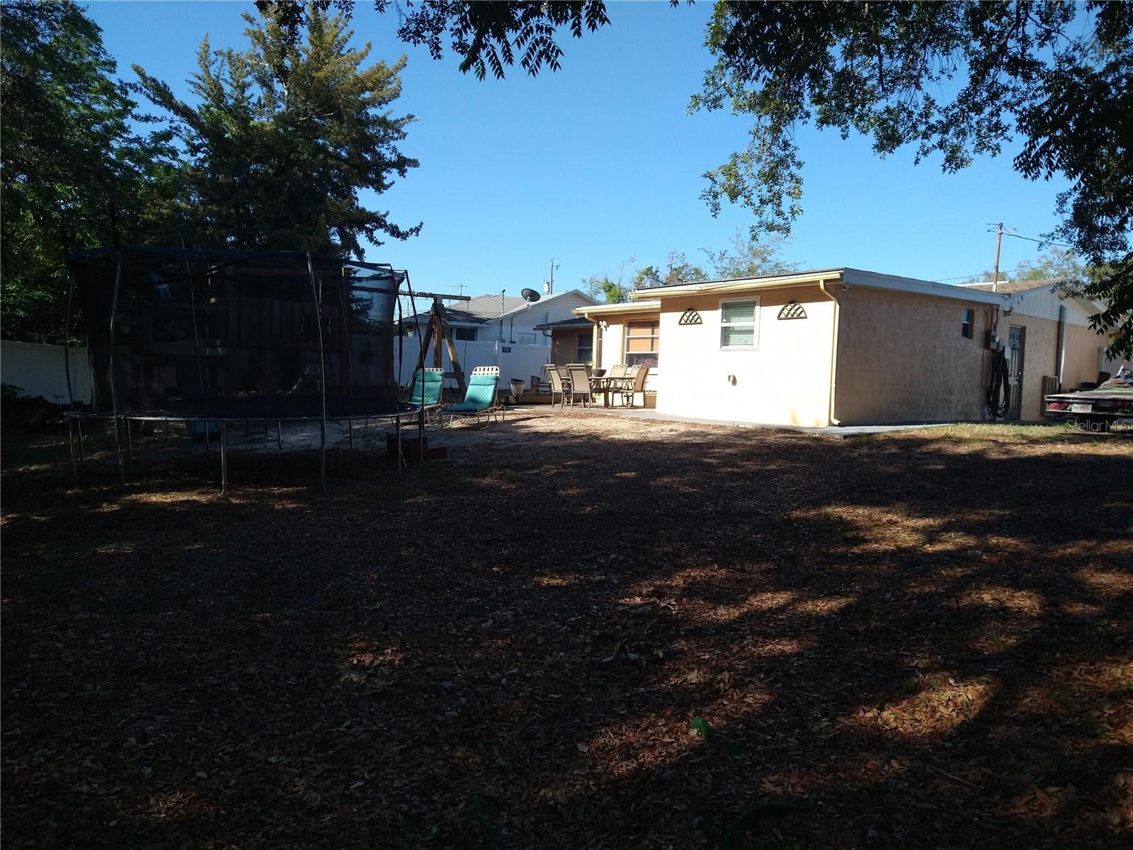 12910 COLLEGE HILL DR — photo 30