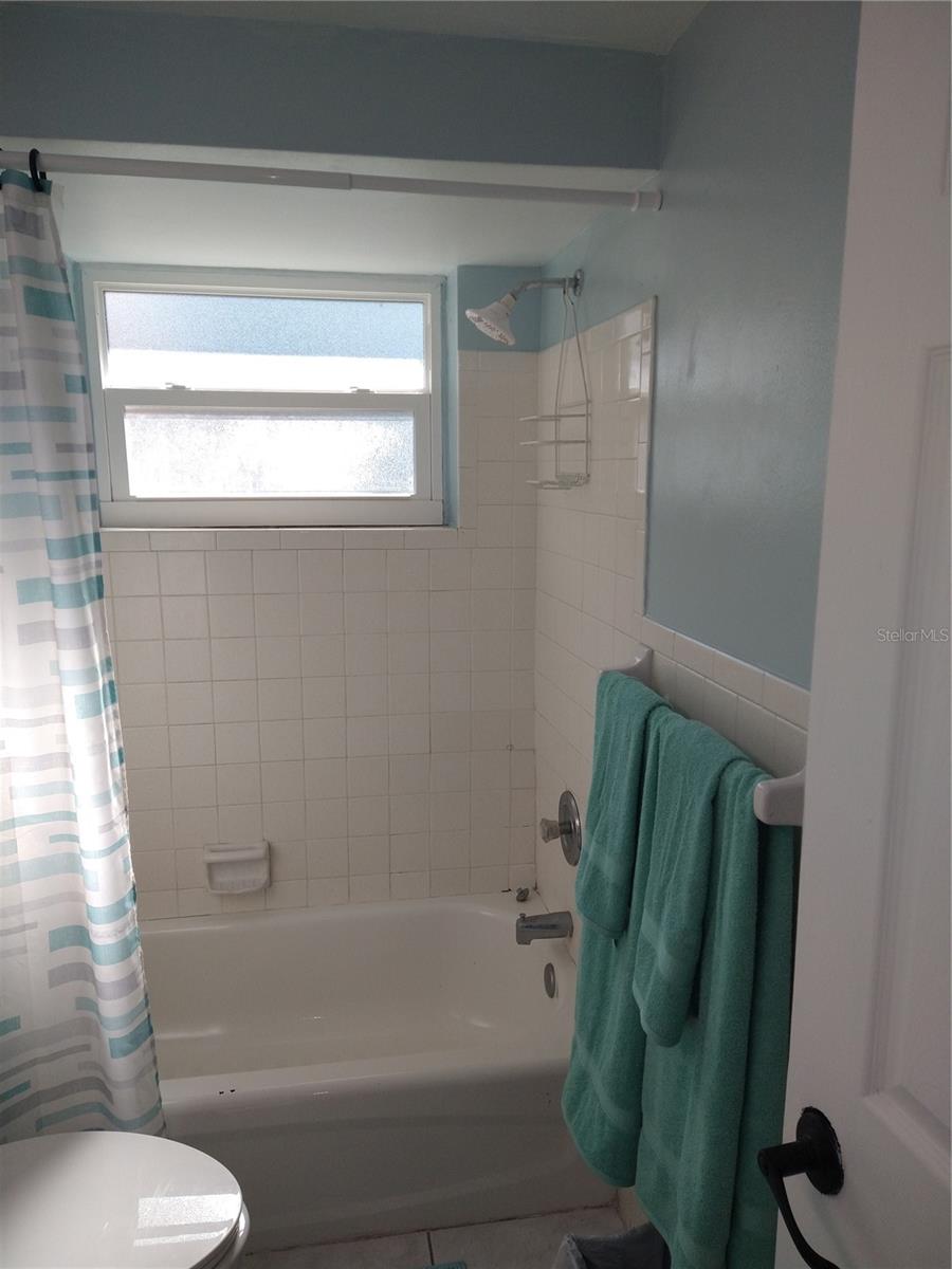 12910 COLLEGE HILL DR — photo 20