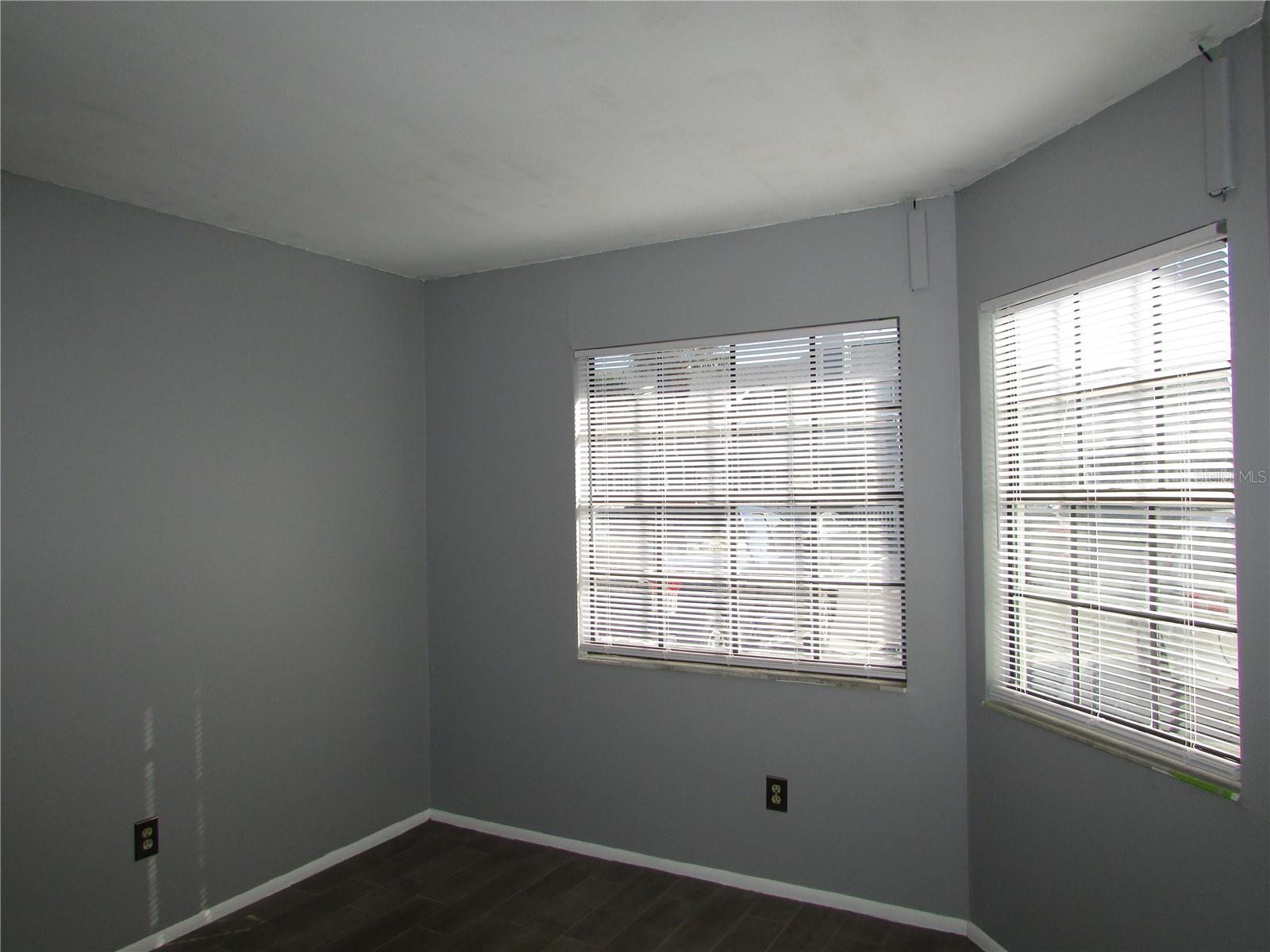 12715 RAEBURN WAY — photo 9