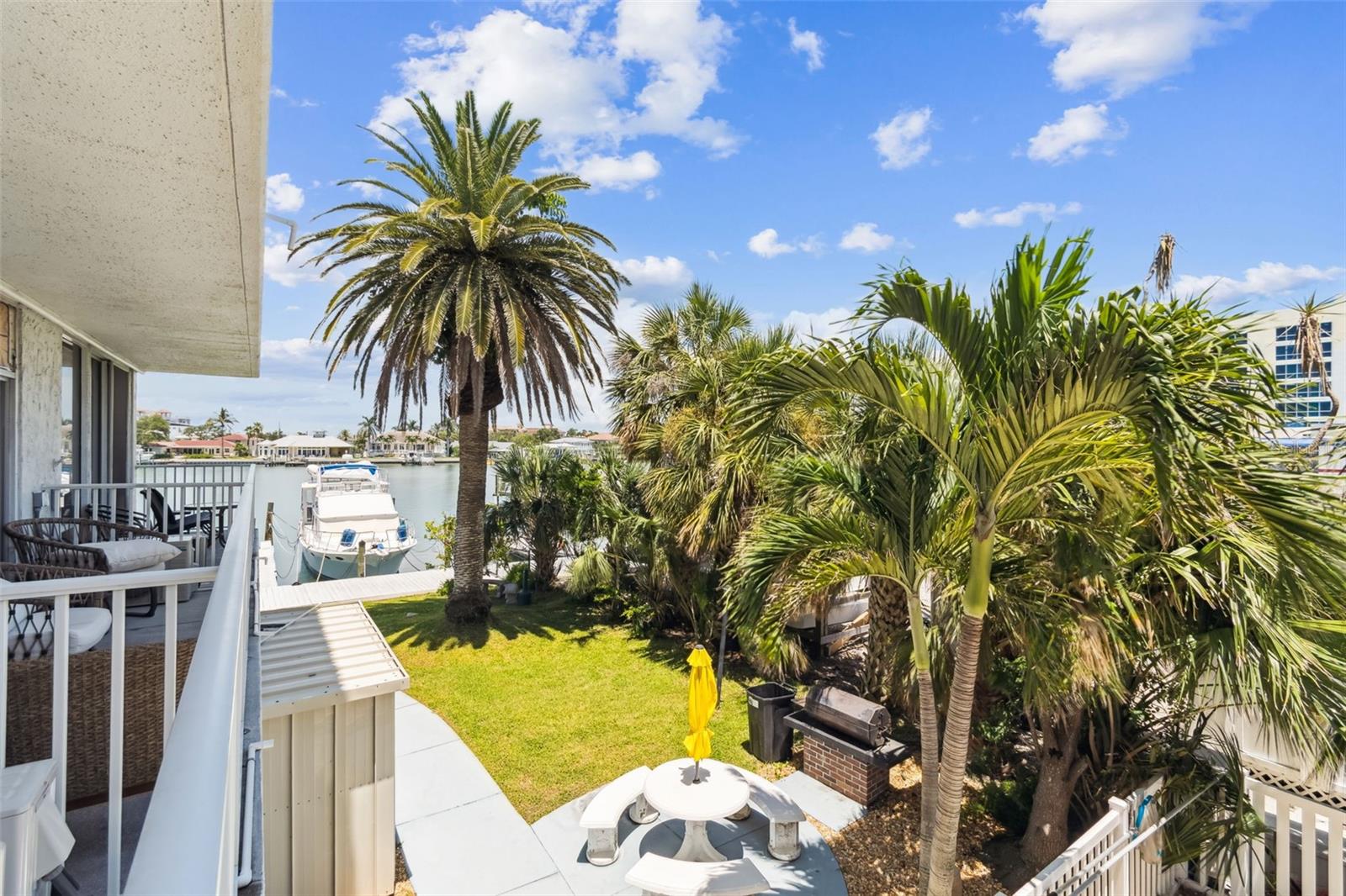 800 BAYWAY BLVD #17 — photo 33