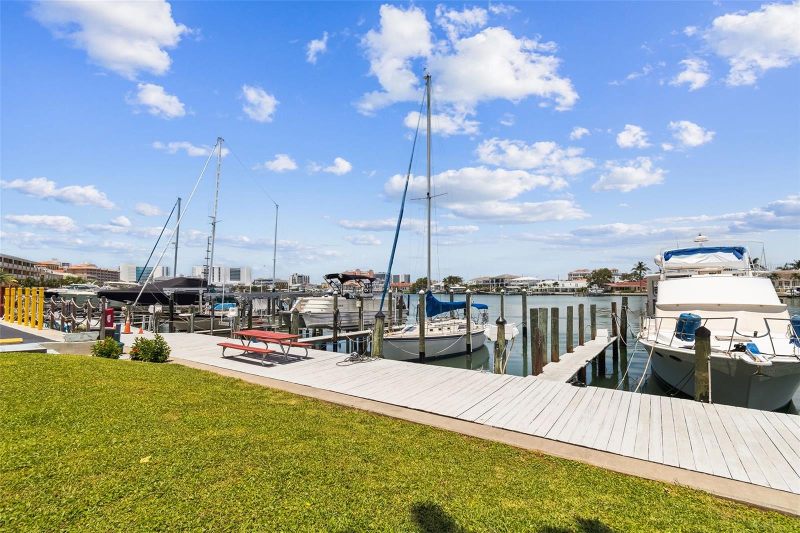 800 BAYWAY BLVD #17 — photo 35
