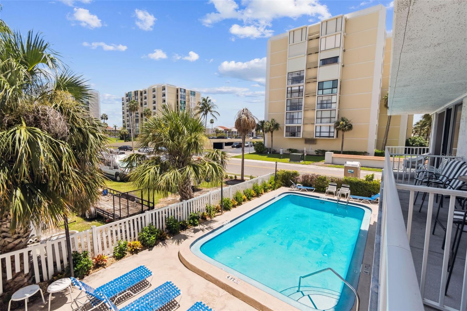 800 BAYWAY BLVD #17 — photo 32