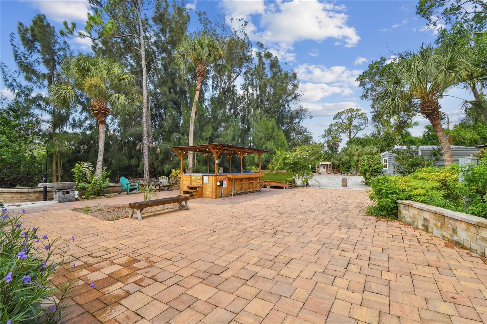 5909 MOHR RD — photo 43