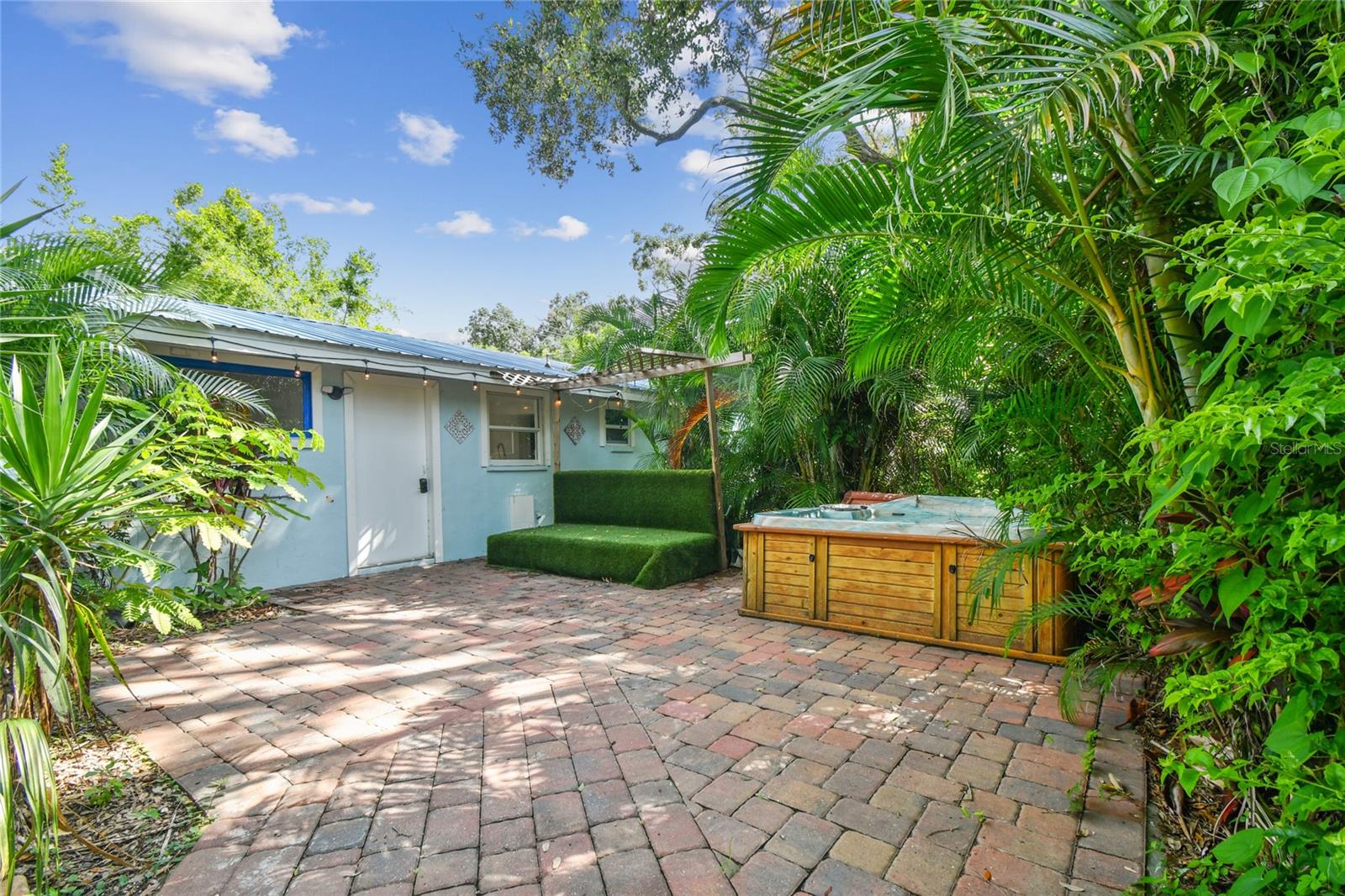 5909 MOHR RD — photo 11