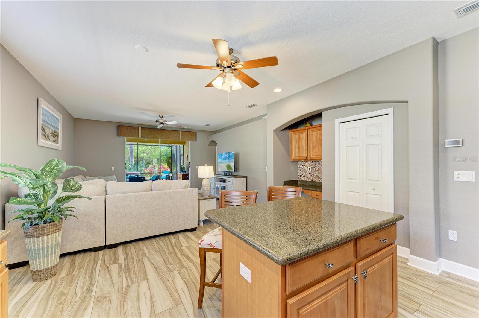 135 RIVER ENCLAVE CT — photo 15