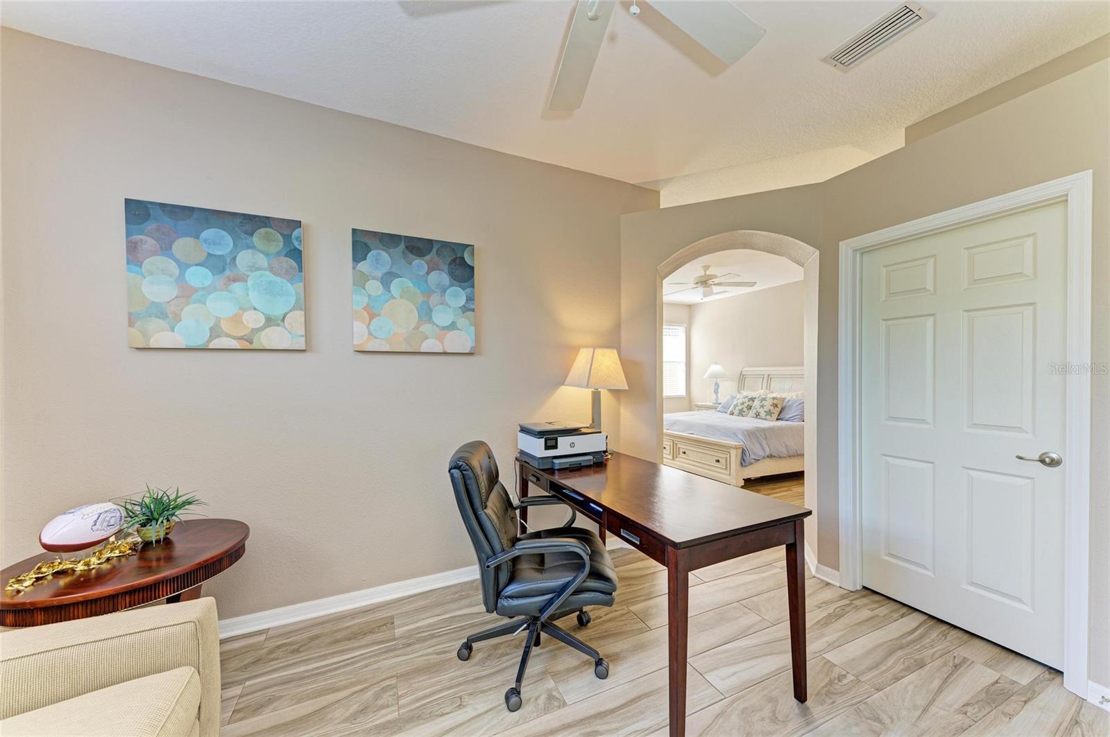 135 RIVER ENCLAVE CT — photo 26