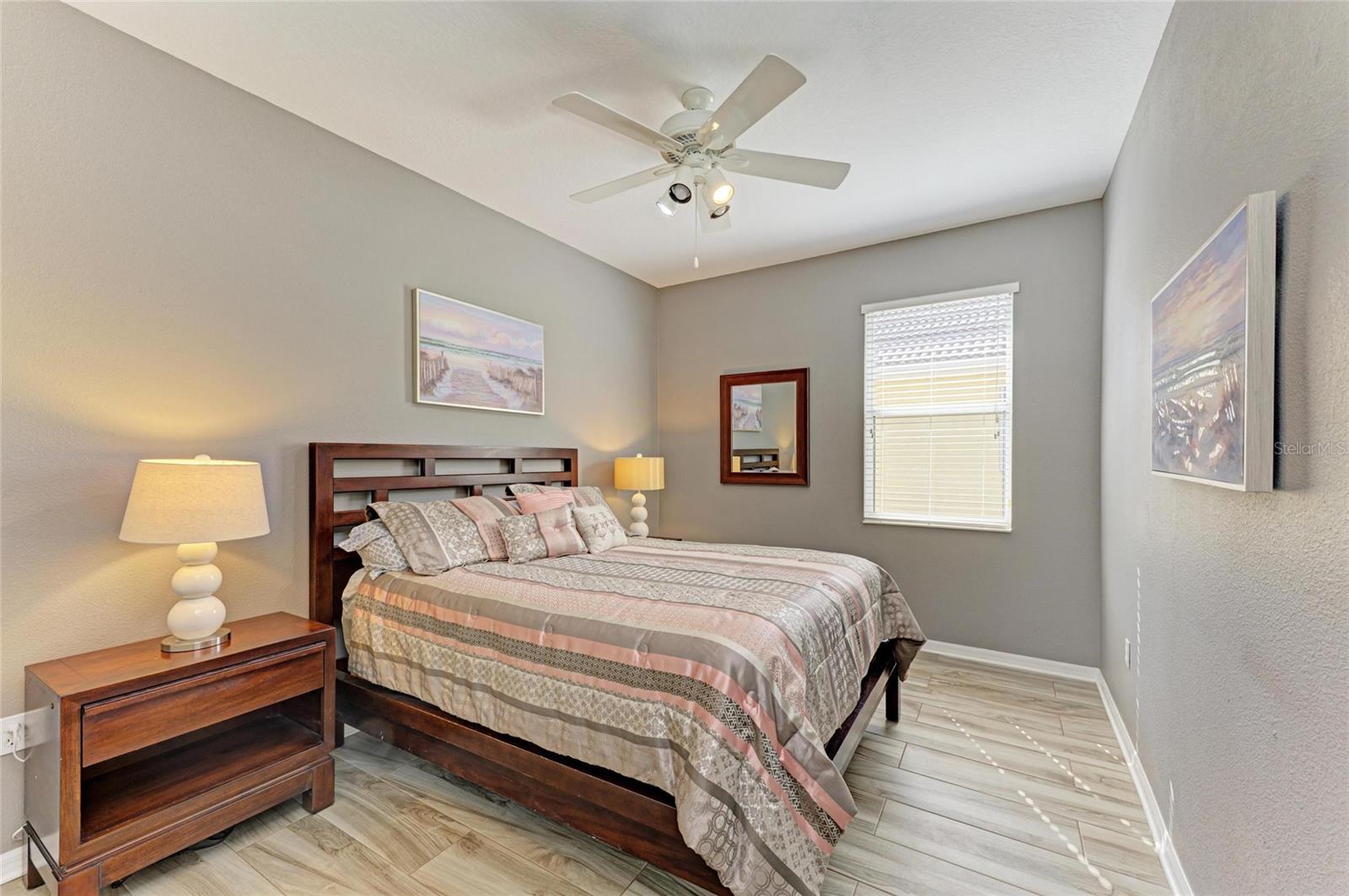 135 RIVER ENCLAVE CT — photo 37