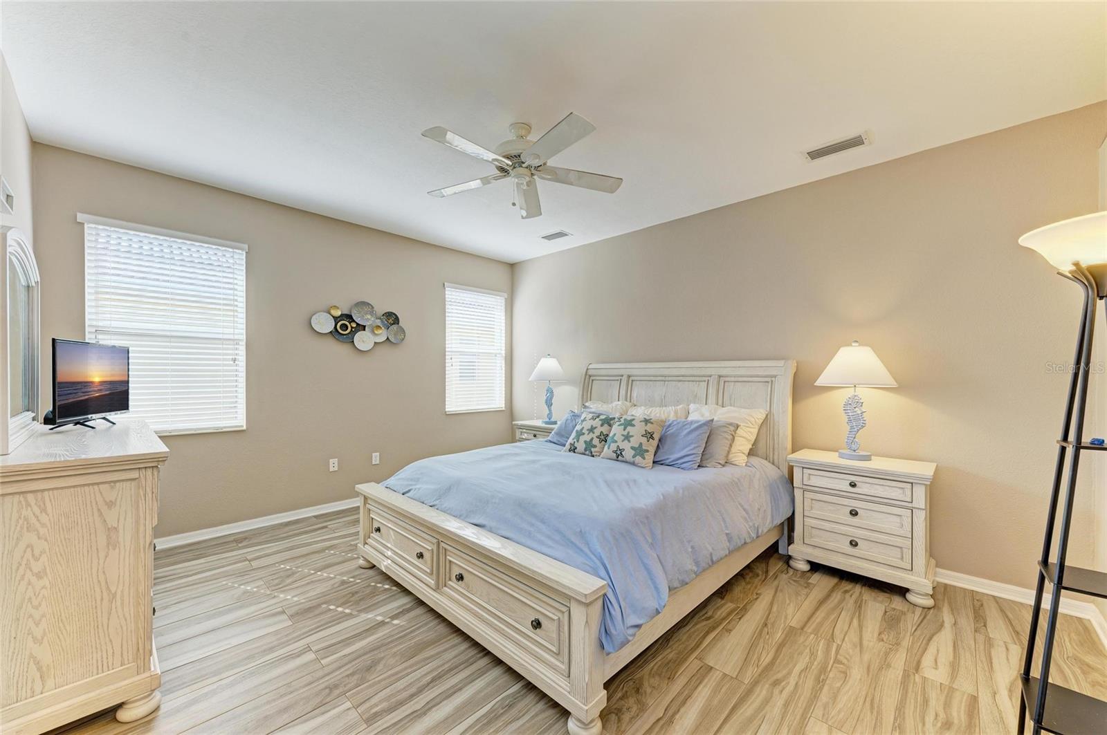 135 RIVER ENCLAVE CT — photo 28