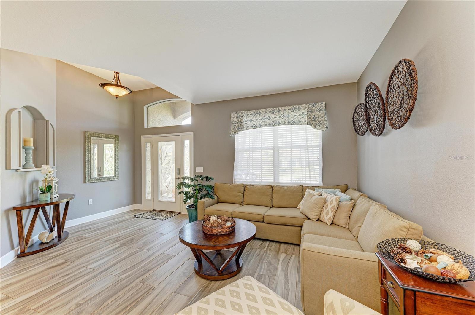 135 RIVER ENCLAVE CT — photo 8