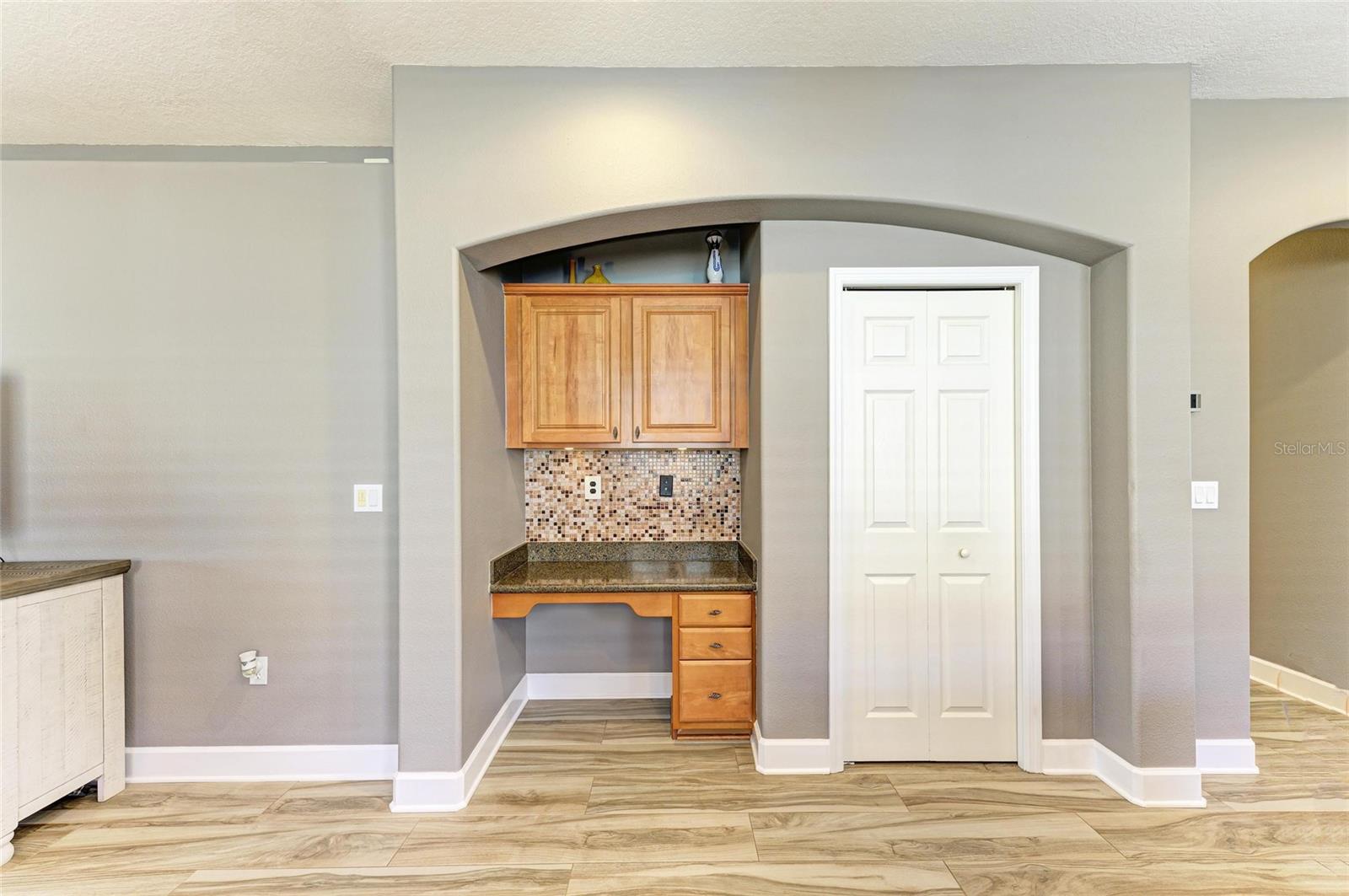 135 RIVER ENCLAVE CT — photo 42