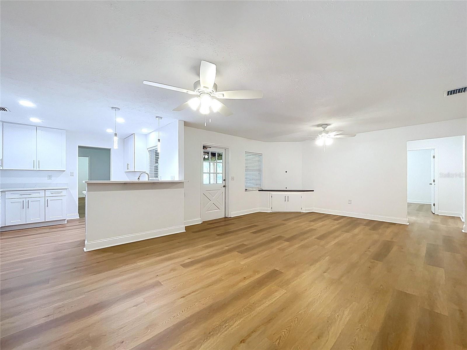 1405 KNIGHTS GRIFFIN RD — photo 27