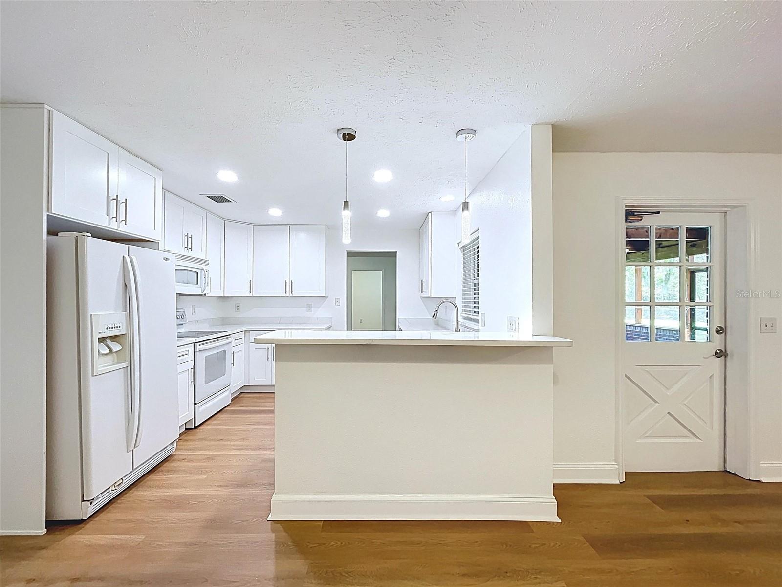 1405 KNIGHTS GRIFFIN RD — photo 34