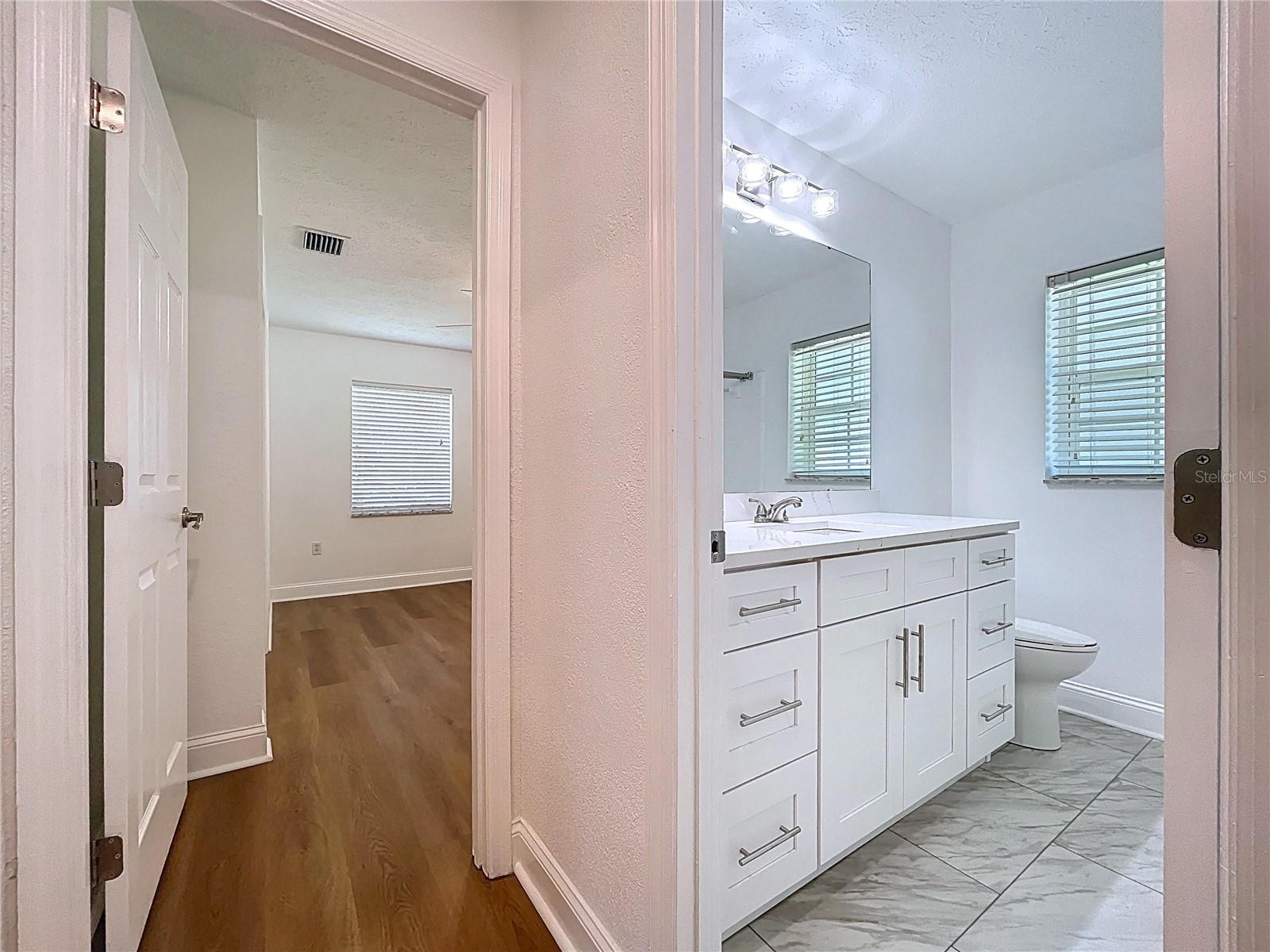 1405 KNIGHTS GRIFFIN RD — photo 47