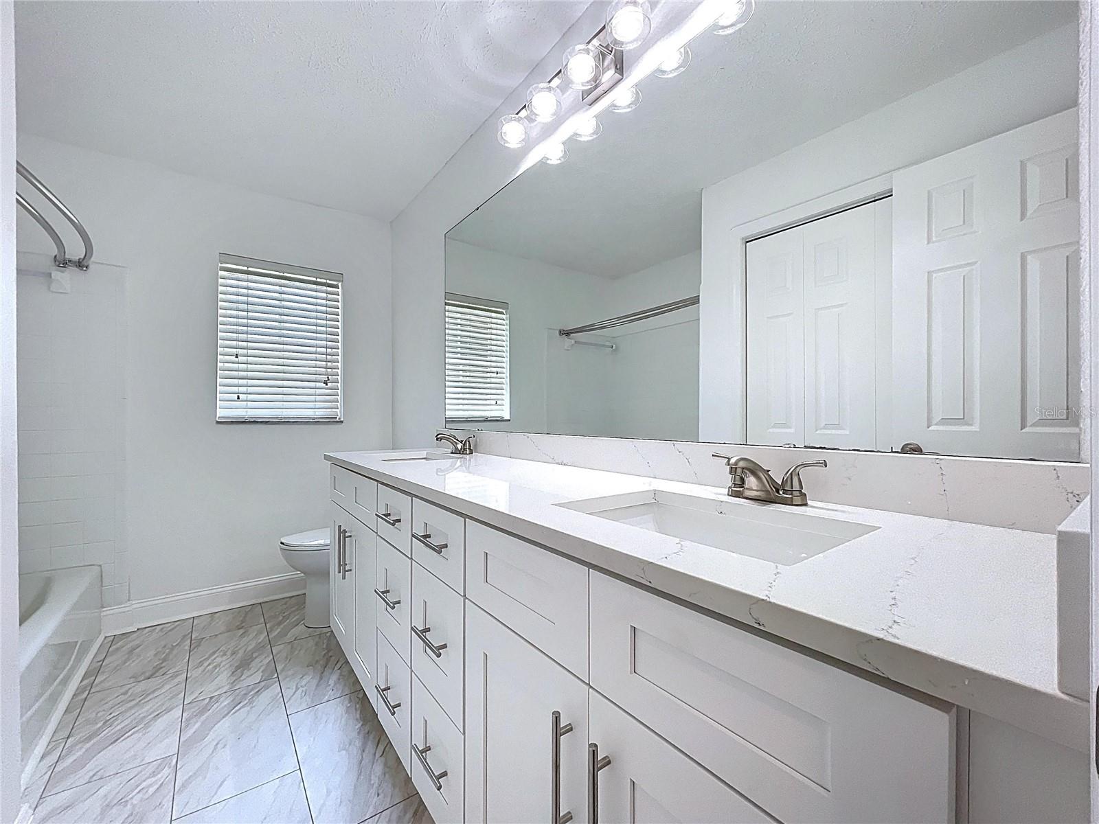 1405 KNIGHTS GRIFFIN RD — photo 59