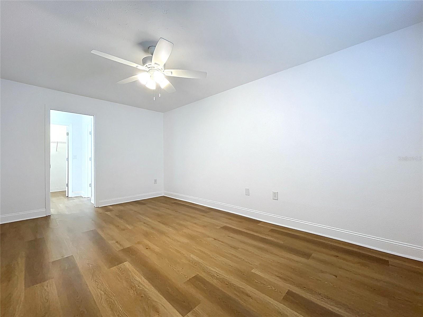 1405 KNIGHTS GRIFFIN RD — photo 60