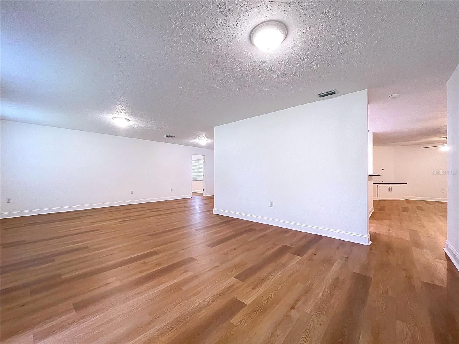 1405 KNIGHTS GRIFFIN RD — photo 25