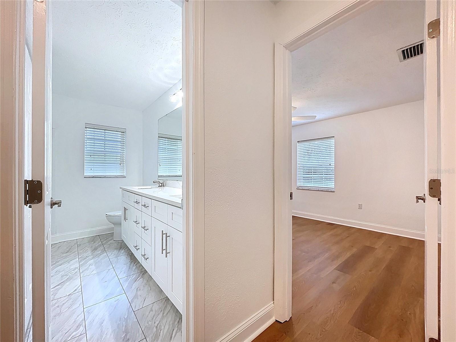 1405 KNIGHTS GRIFFIN RD — photo 56