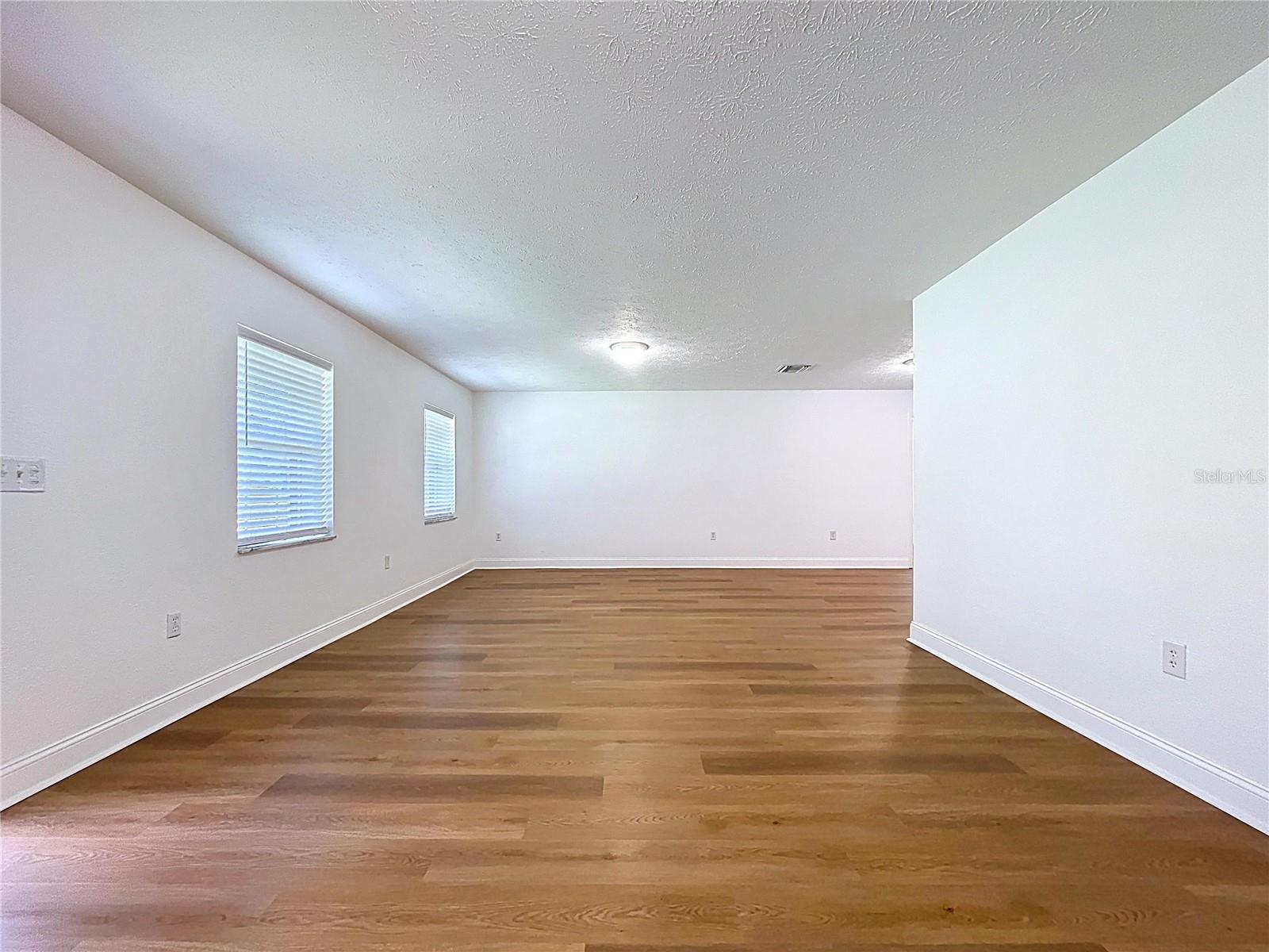 1405 KNIGHTS GRIFFIN RD — photo 18