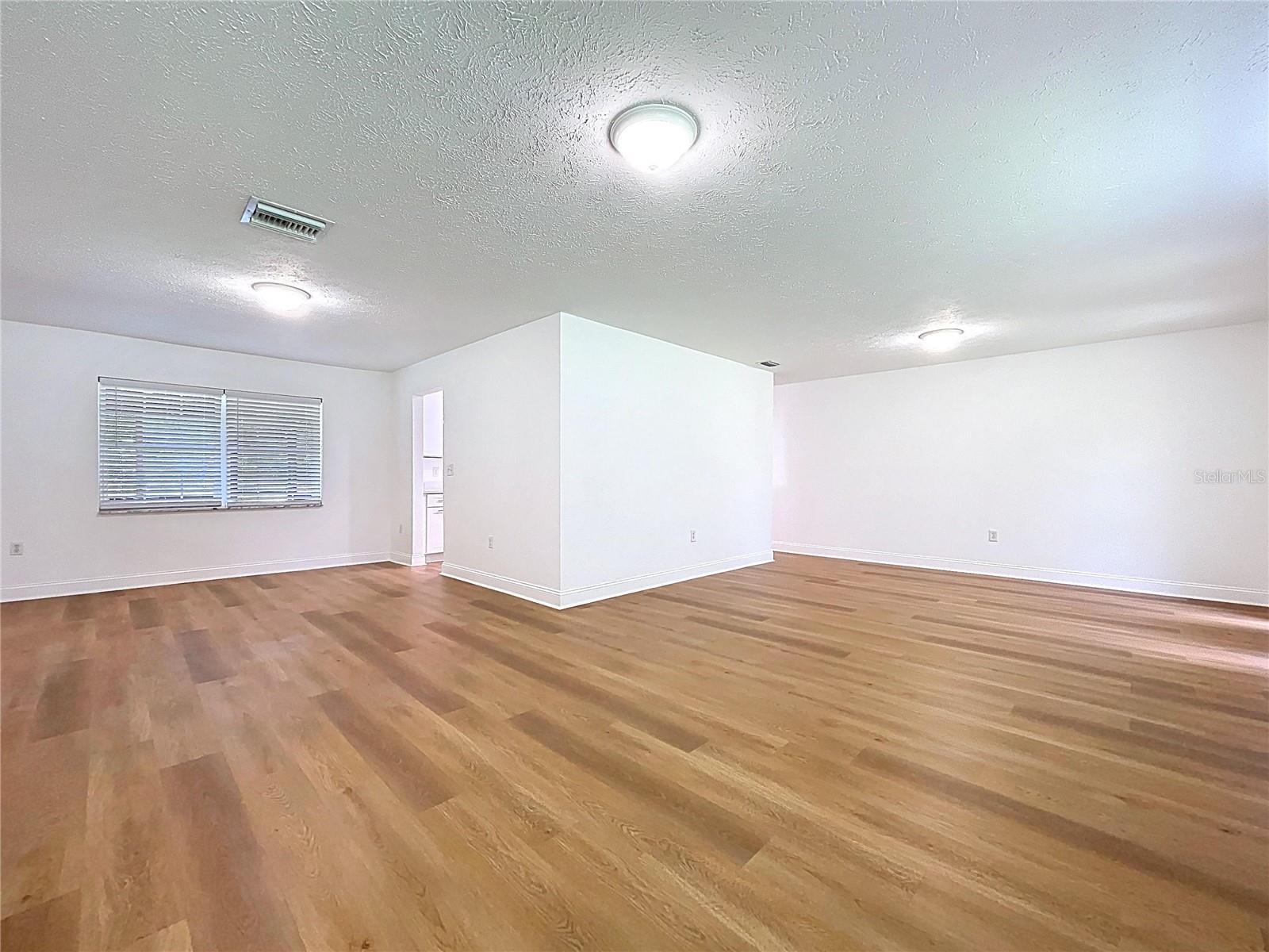 1405 KNIGHTS GRIFFIN RD — photo 21
