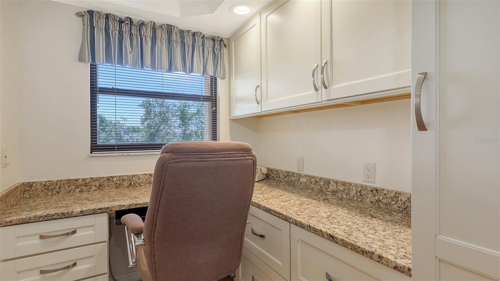 8779 MIDNIGHT PASS RD #401H — photo 5