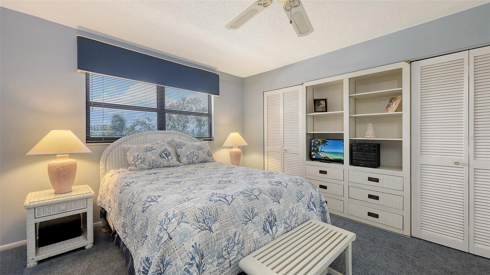 8779 MIDNIGHT PASS RD #401H — photo 29