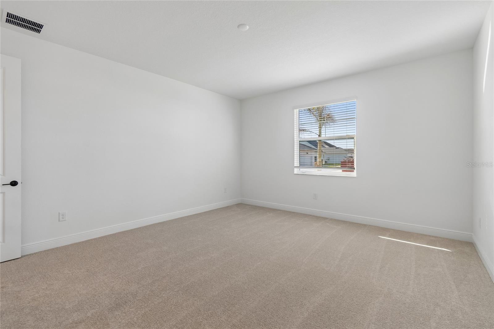 8103 SEAFLOWER PKWY — photo 28