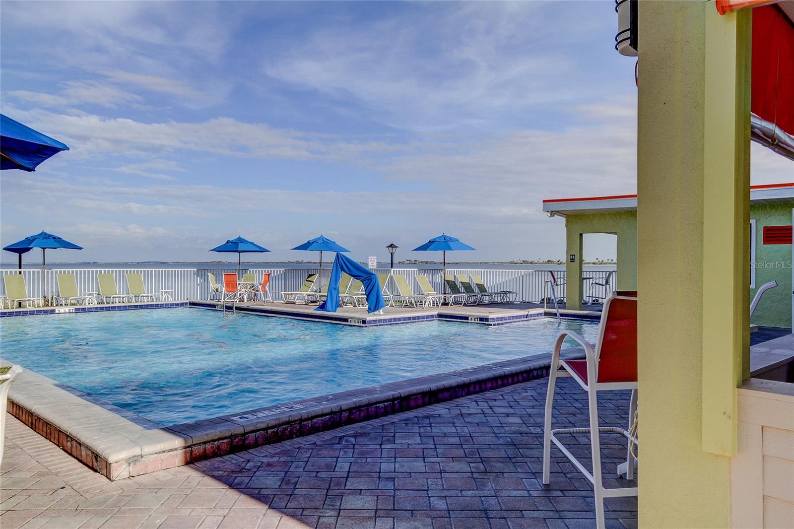 2506 N ROCKY POINT DR #457 — photo 16