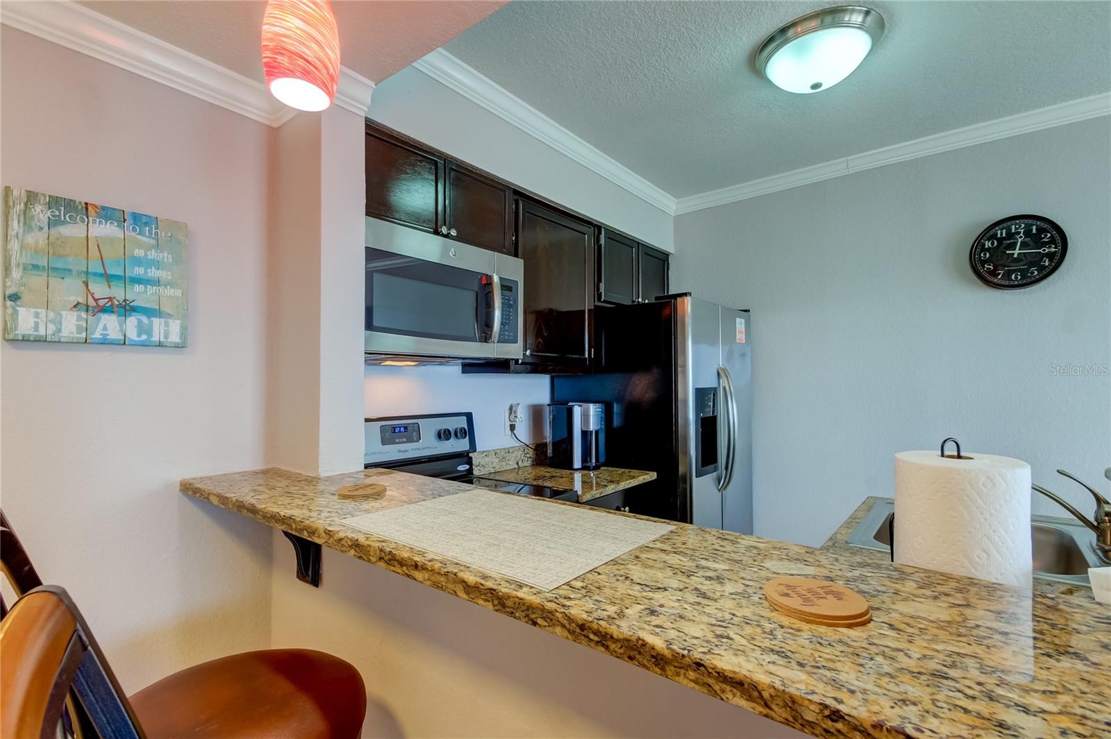 2506 N ROCKY POINT DR #457 — photo 4