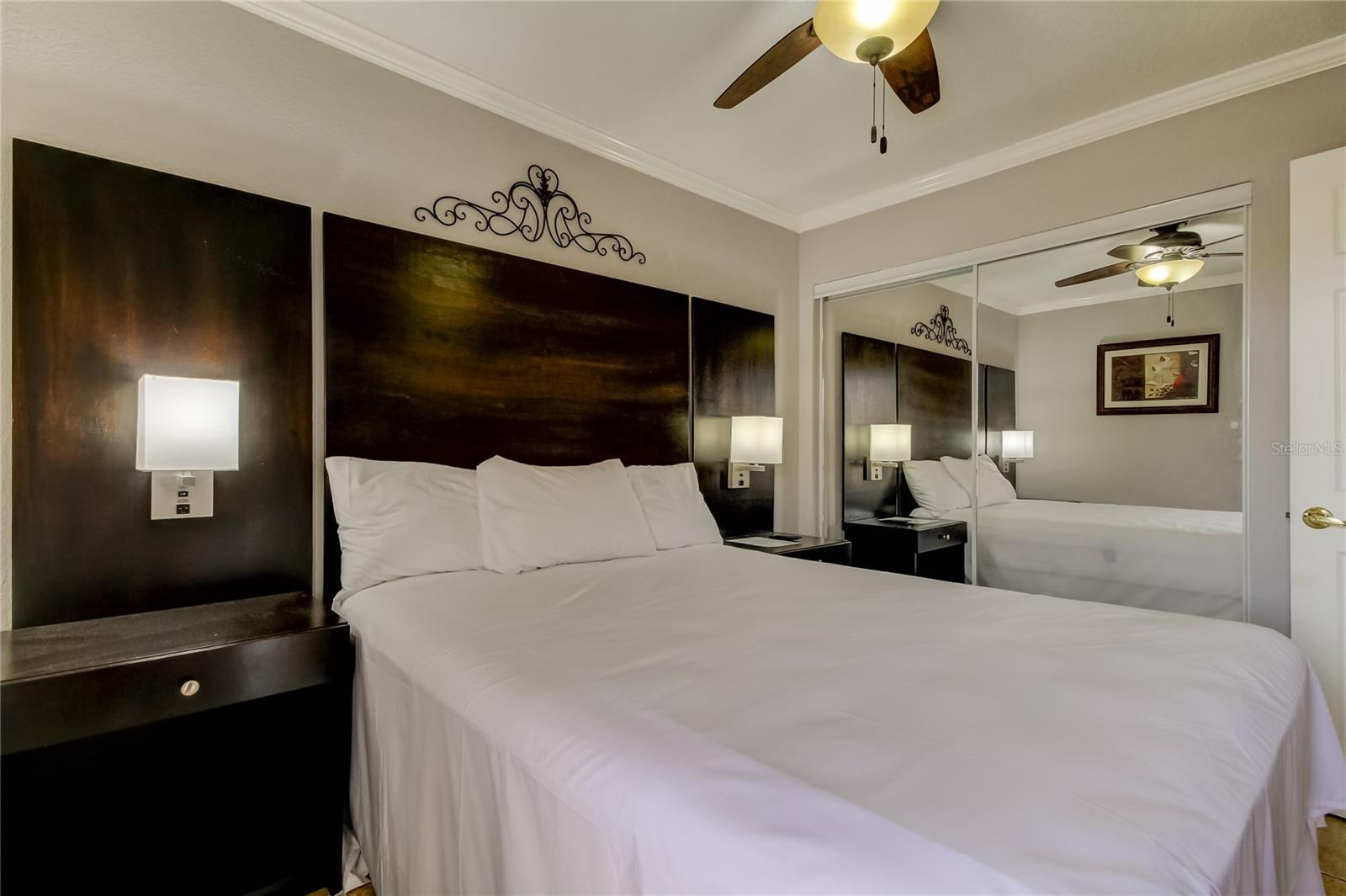 2506 N ROCKY POINT DR #457 — photo 6