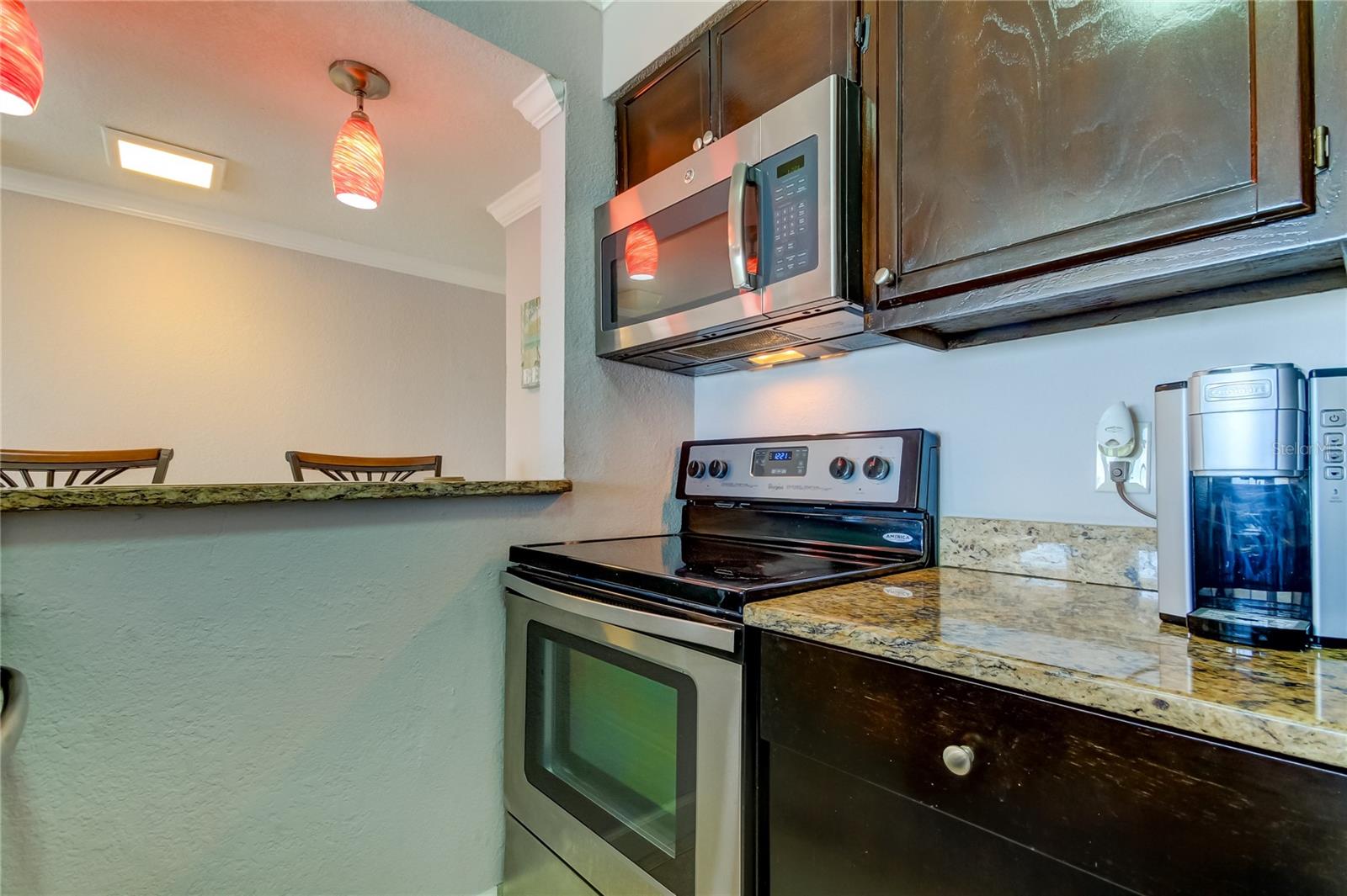 2506 N ROCKY POINT DR #457 — photo 3