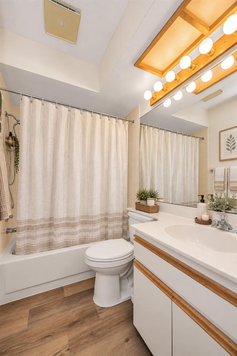 2119 ELM ST #103 — photo 21