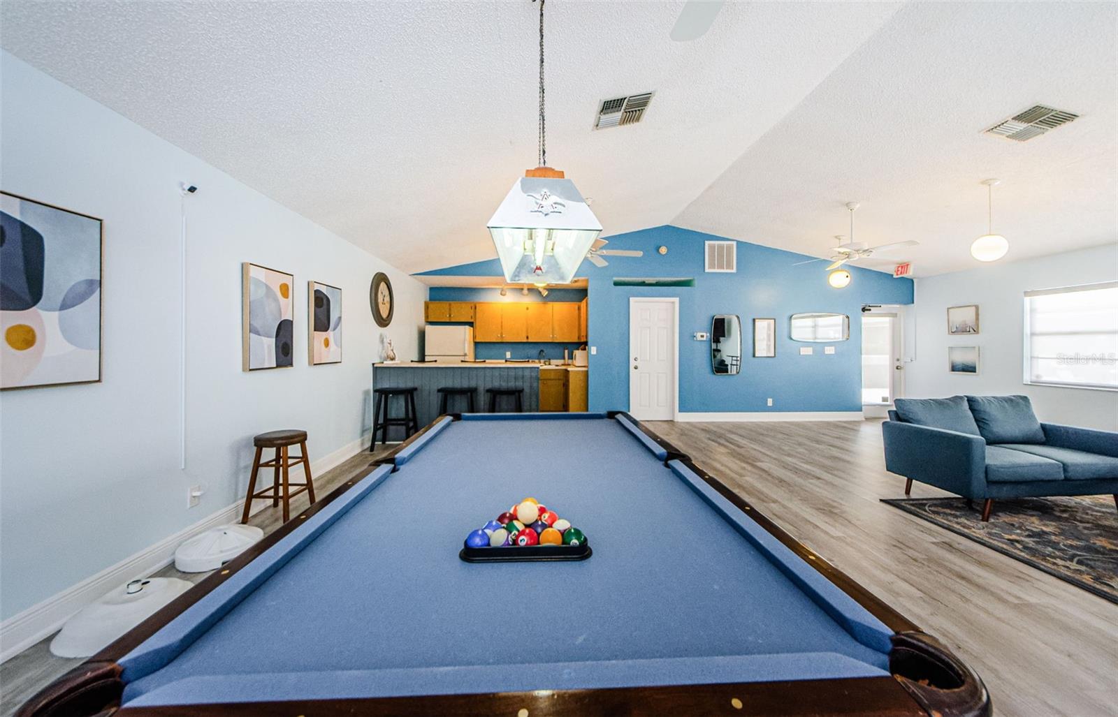 2119 ELM ST #103 — photo 32