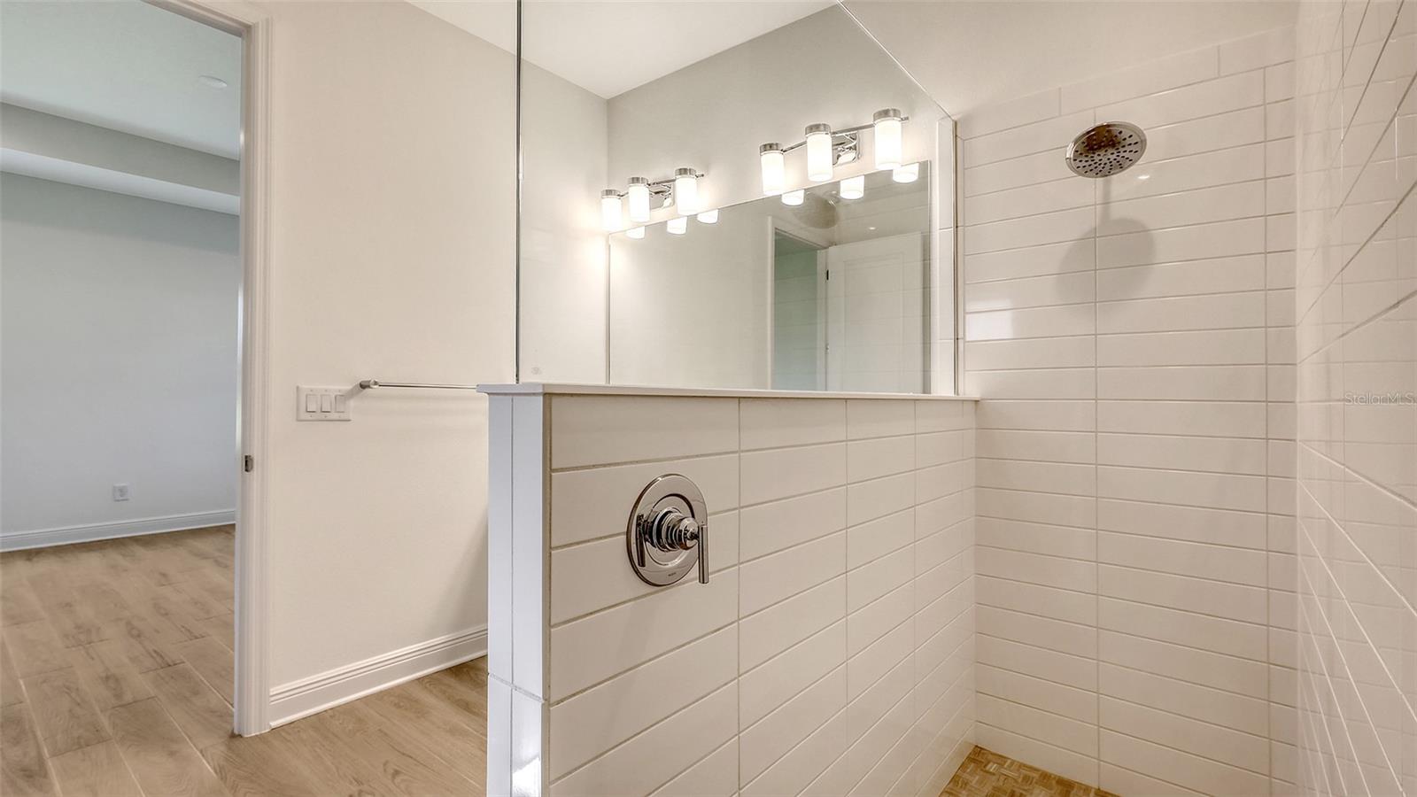 2234 LADY PALM LOOP — photo 33