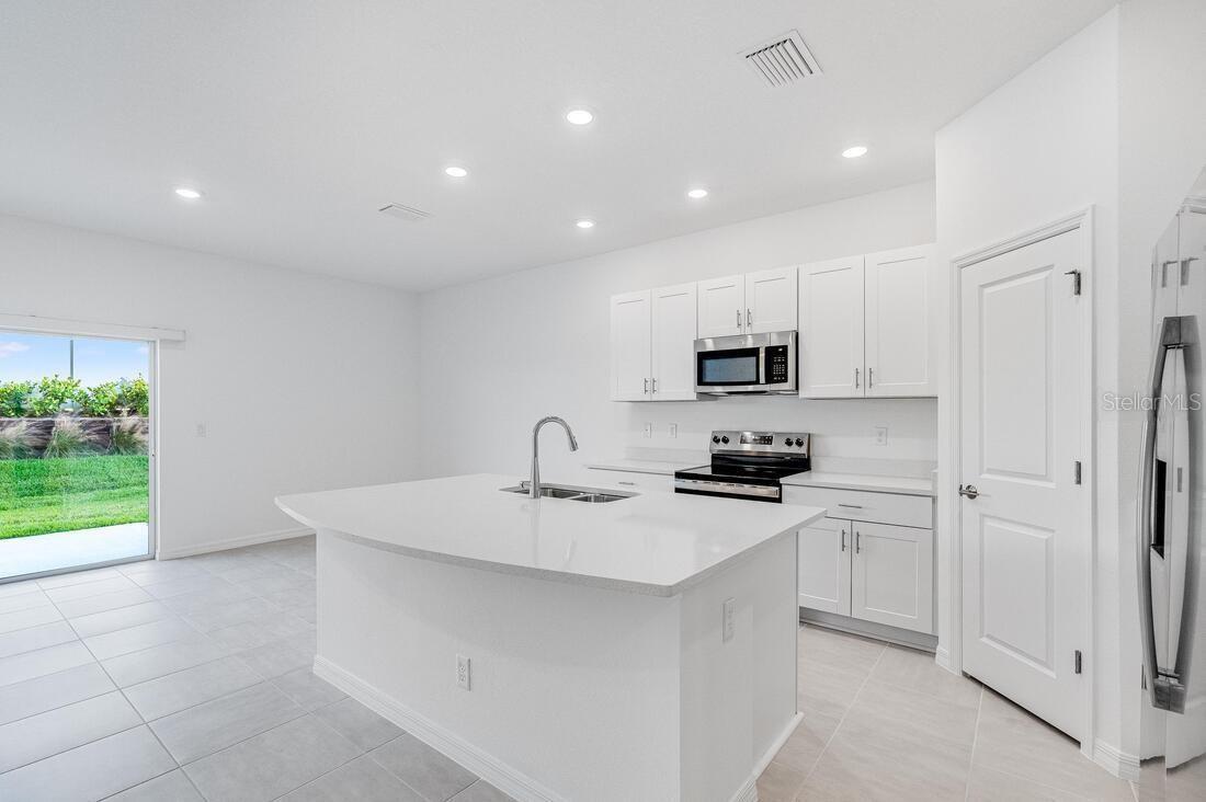 3035 NOVARA LN — photo 3