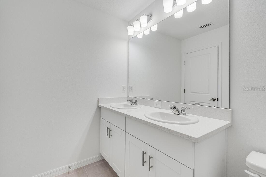 3035 NOVARA LN — photo 12