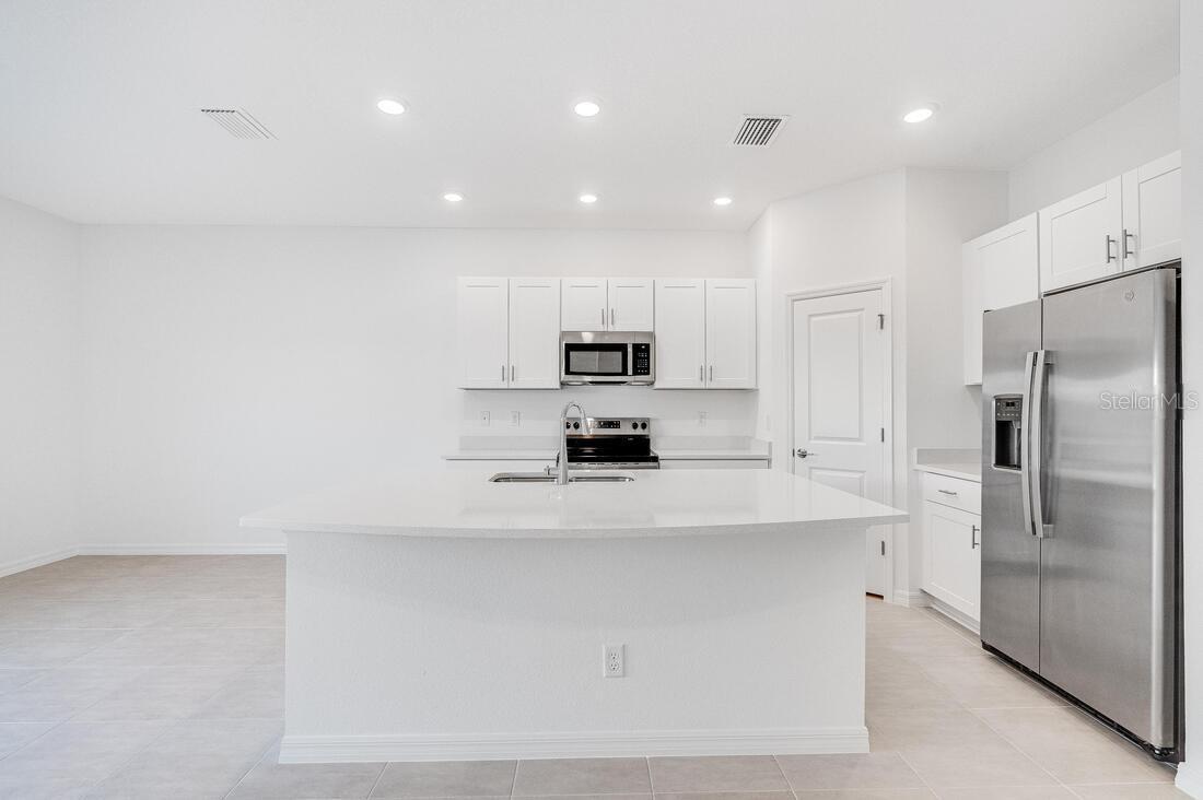 3035 NOVARA LN — photo 4