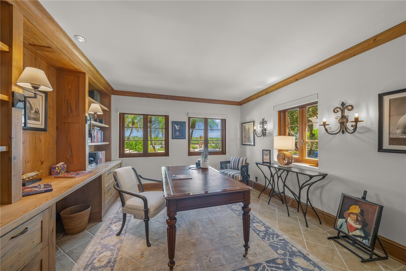 139 S WASHINGTON DR — photo 12