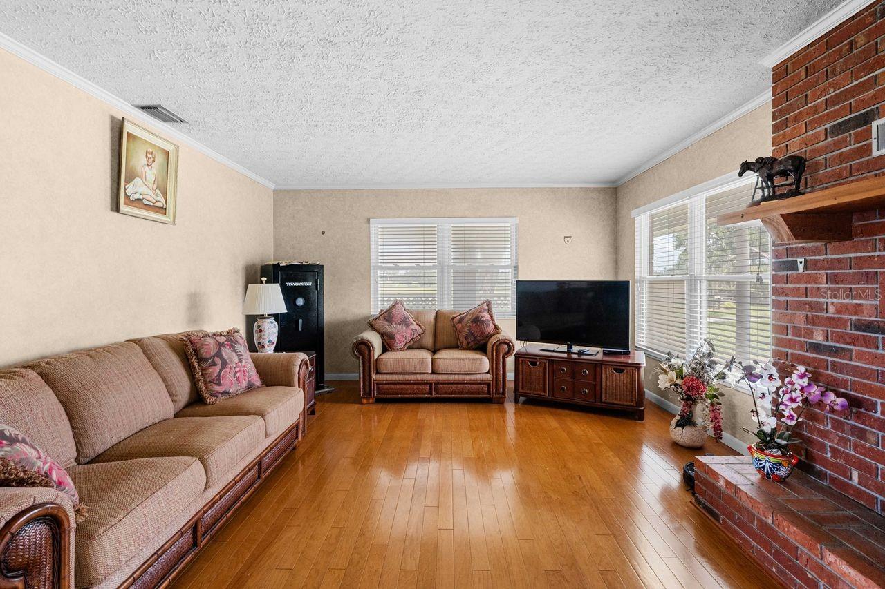 38730 MICKLER RD — photo 4