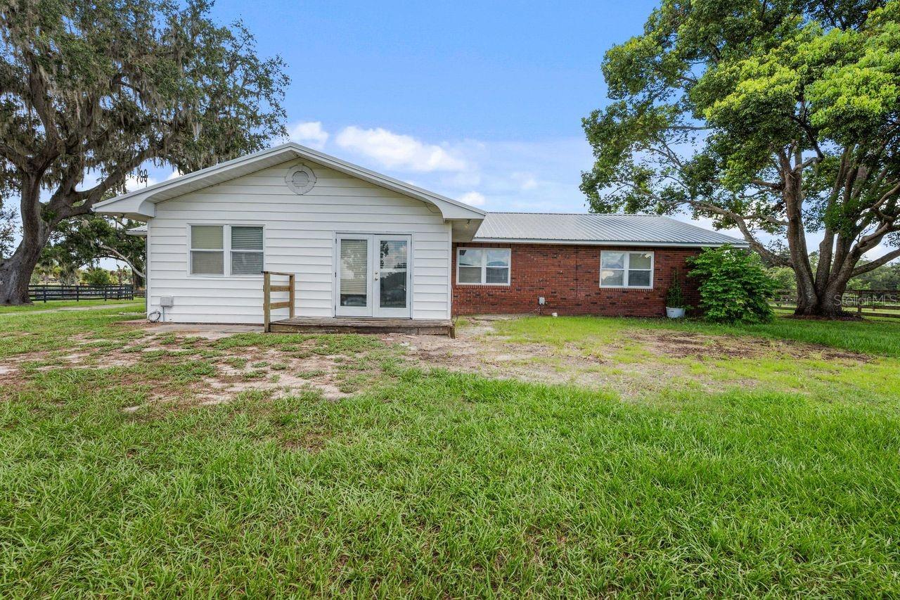 38730 MICKLER RD — photo 23