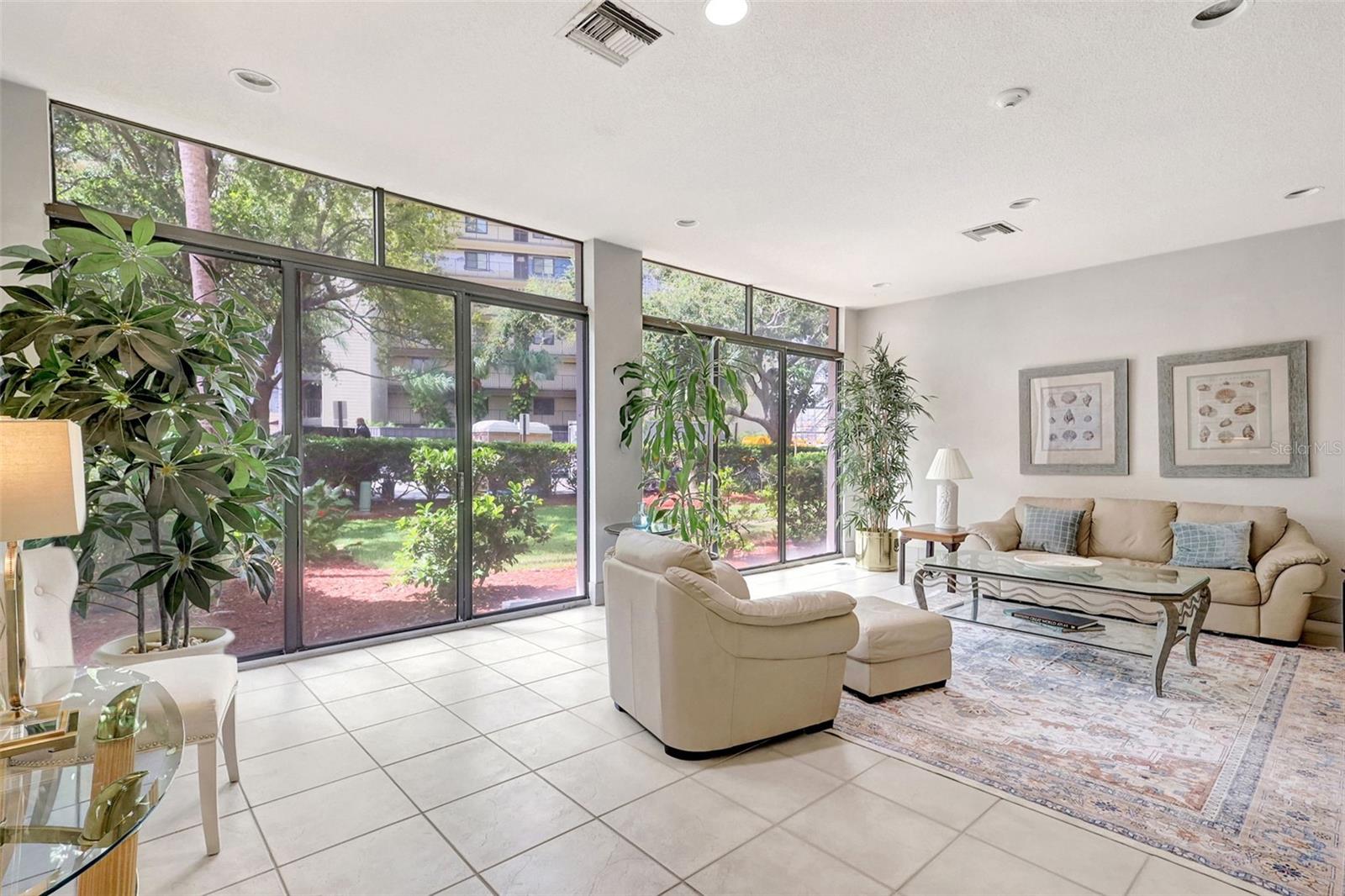 660 ISLAND WAY #708 — photo 36