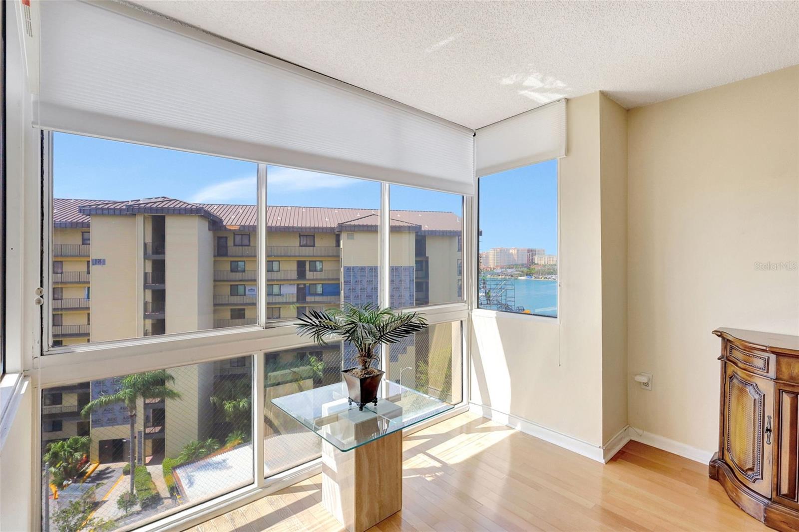 660 ISLAND WAY #708 — photo 23